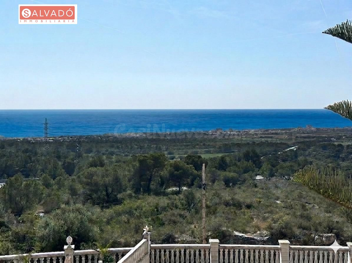 ¡AMPLITUD, LUZ Y VISTAS AL MAR EN UN ESPECTACULAR CHALET EN  - foto 3