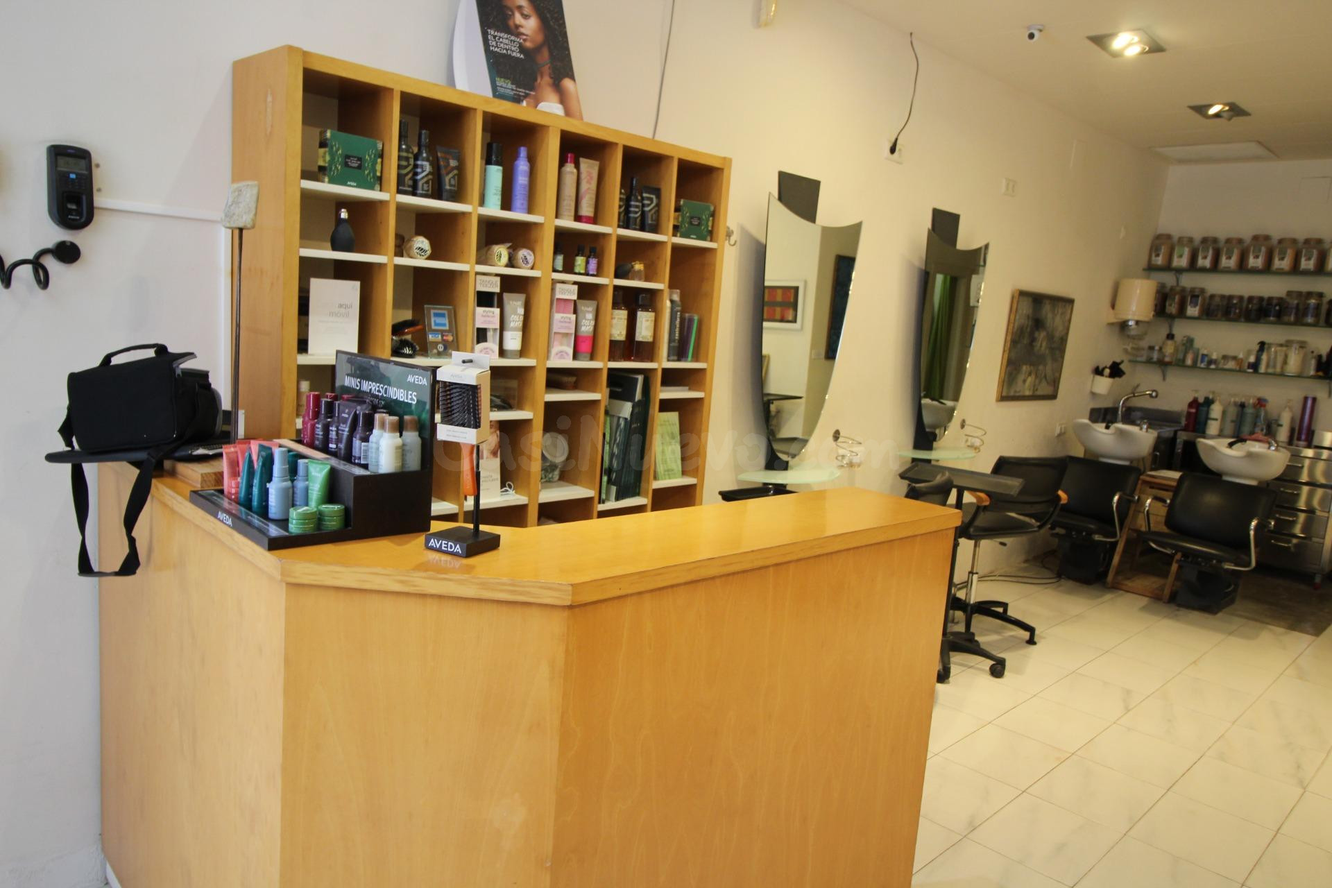 Local comercial 45m² en venta - Playa de San Juan - foto 2