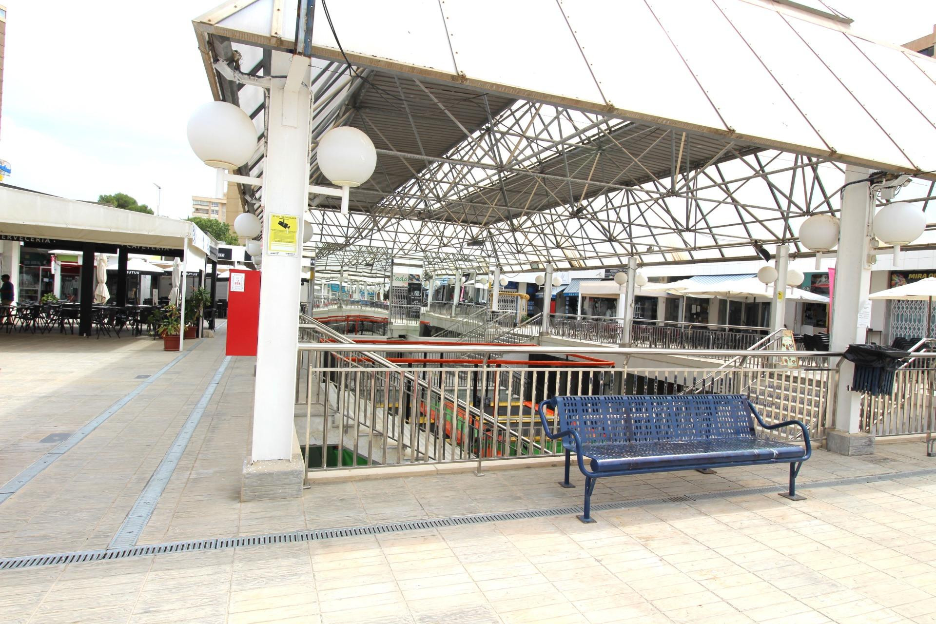 Local comercial 45m² en venta - Playa de San Juan - foto 4