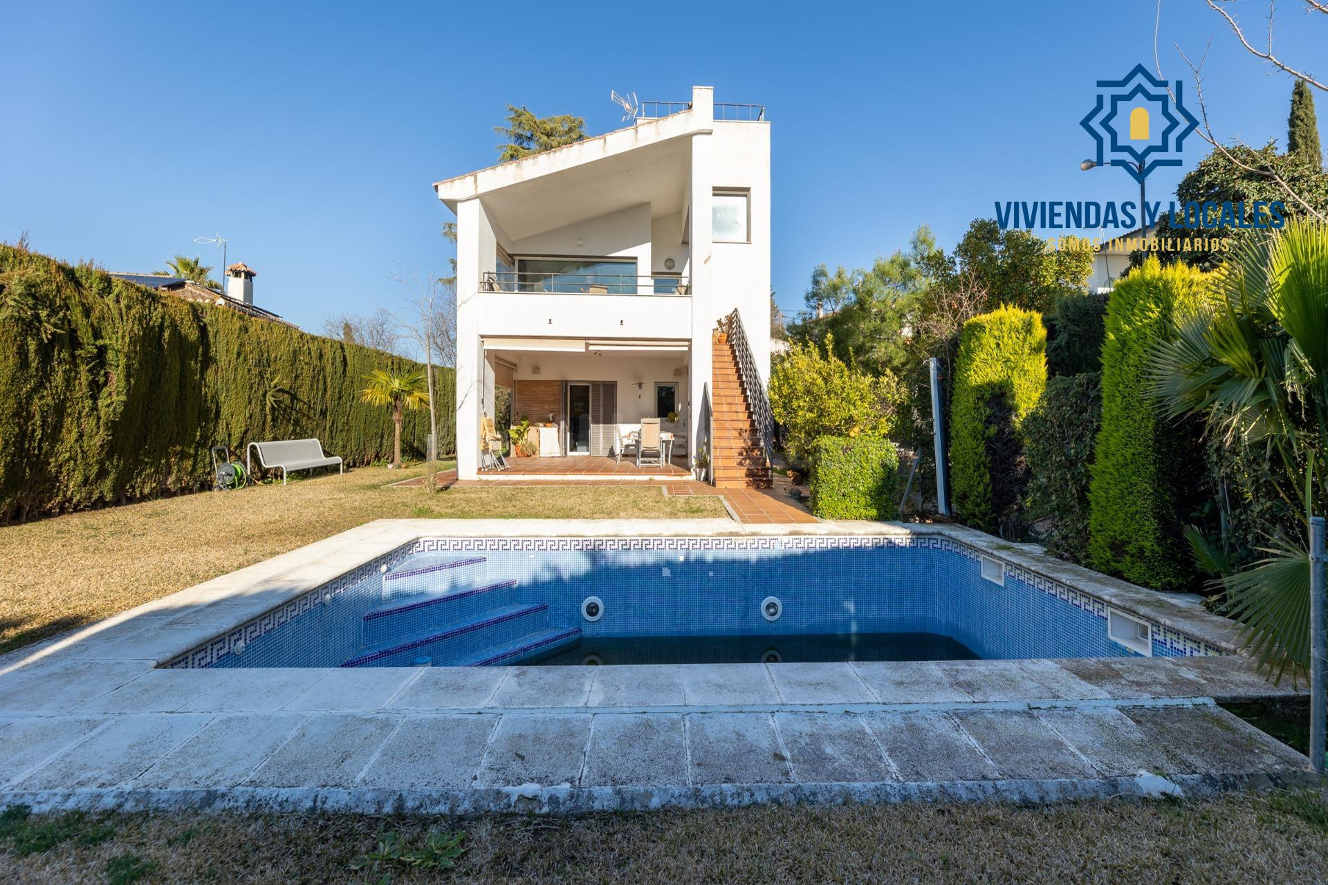 EXCLUSIVA VILLA EN CAJAR - foto 2