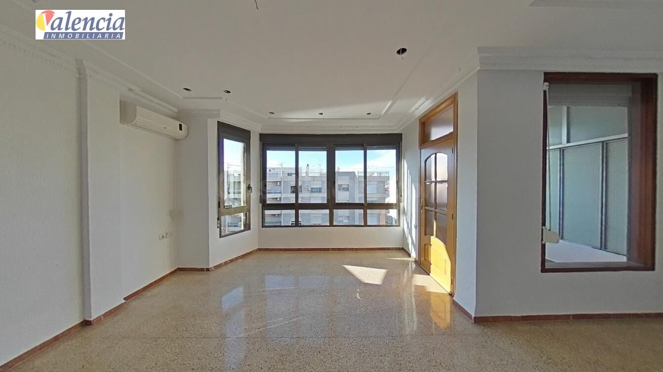 Piso 4 habitaciones 148m² en venta - Avd. Al Vedat - foto 2