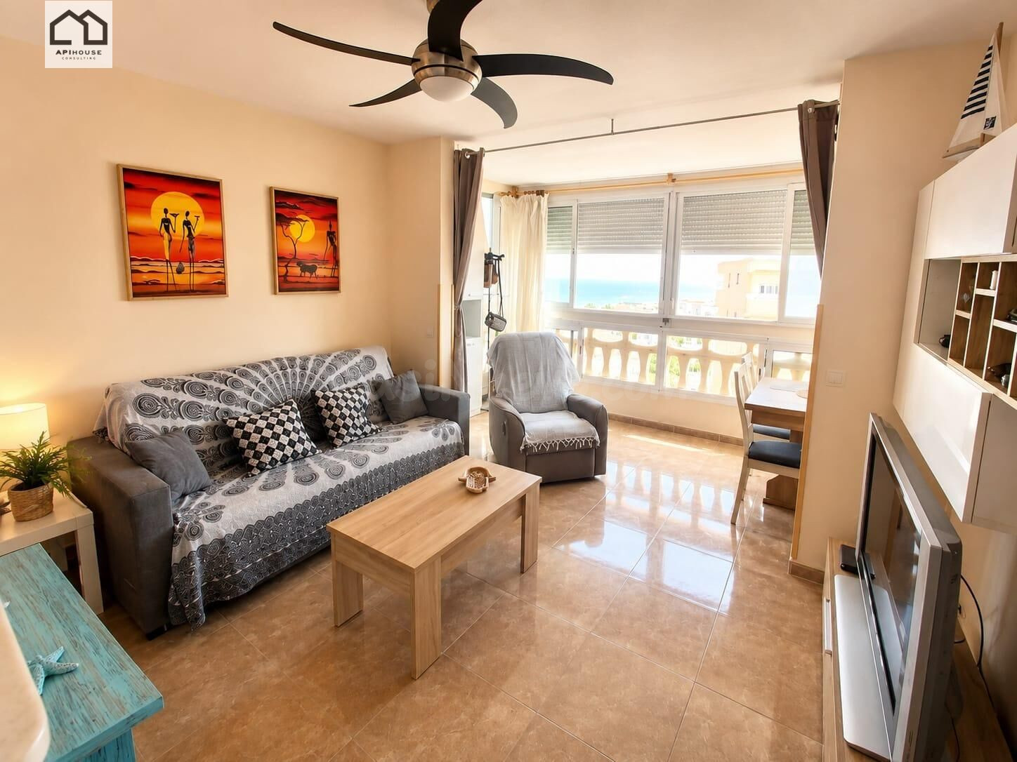 Apartamento reformado con vistas al mar y a las salinas de L