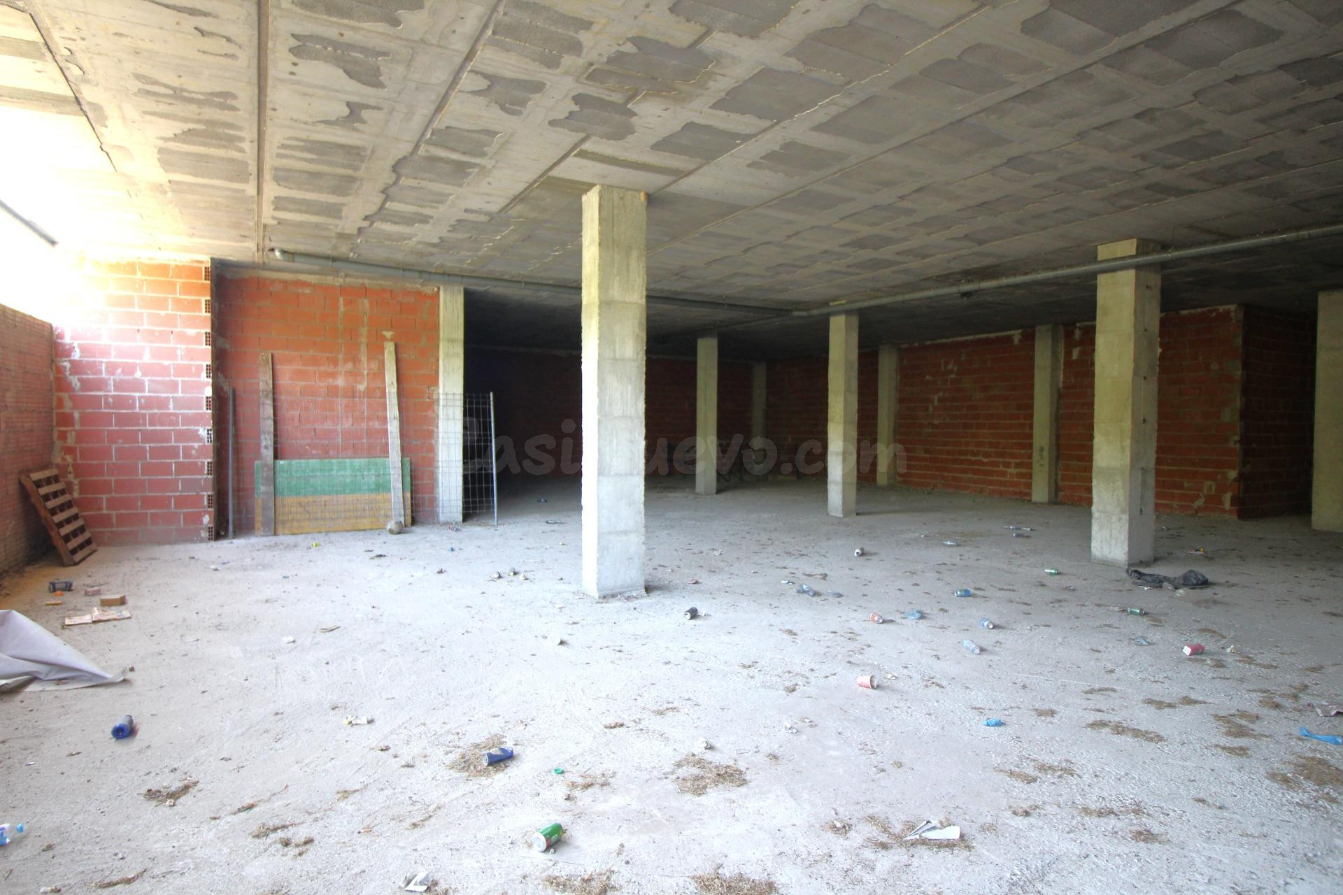 Amplio Local Comercial en Alquiler - Oportunidad Estratégica - foto 2