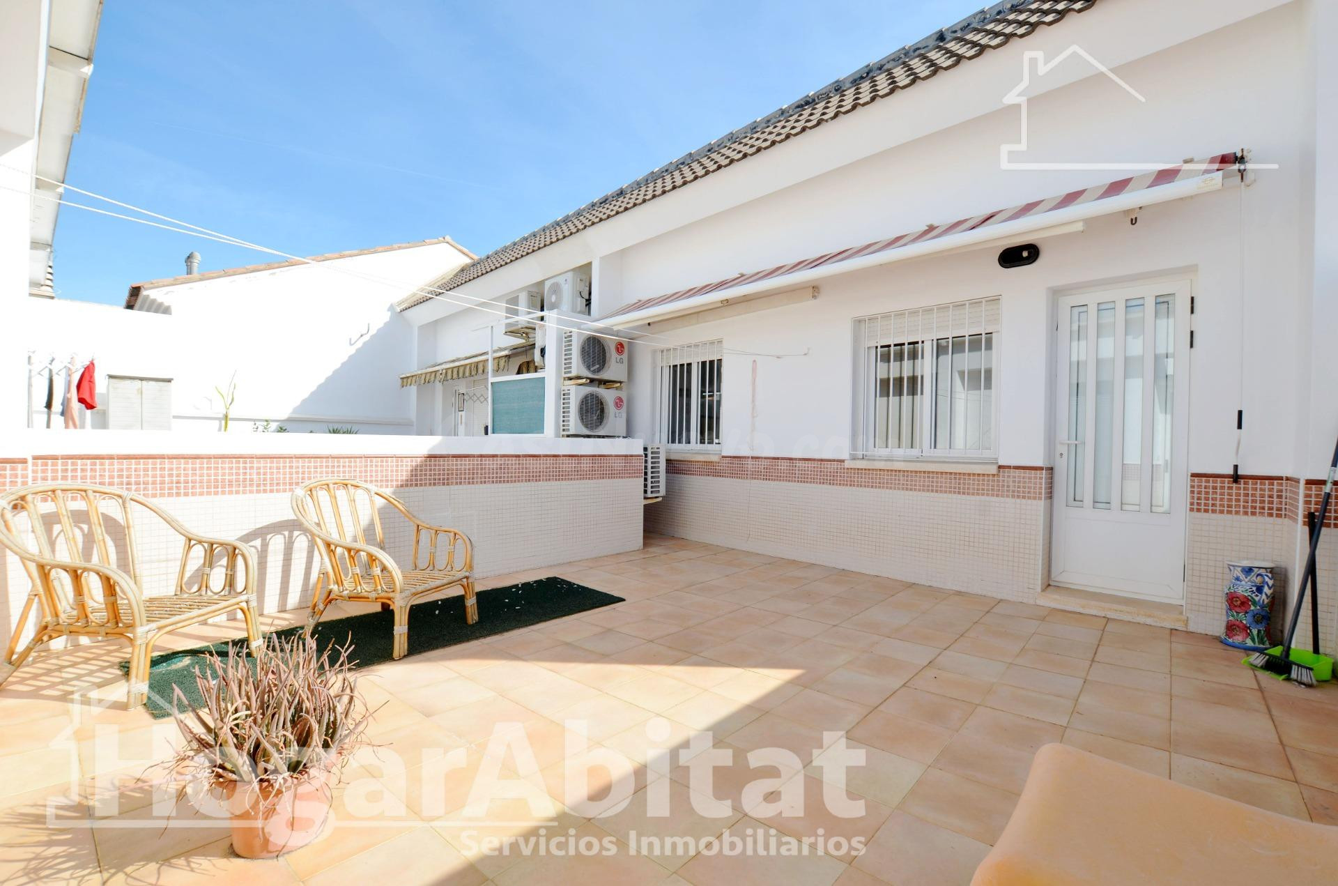 ¡PLAYA DE GANDÍA! PRECIOSO ÁTICO AMPLIO Y EXTERIOR CON GRAN  - foto 3