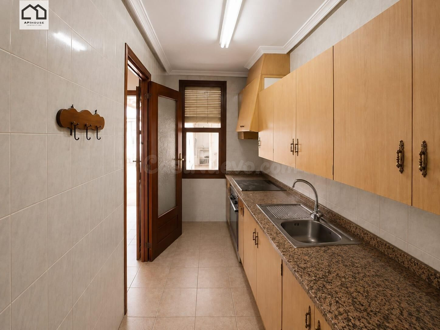 APIHOUSE VENDE GRAN VIVIENDA CON NAVE Y PATIO EN BENEJUZAR.  - foto 3