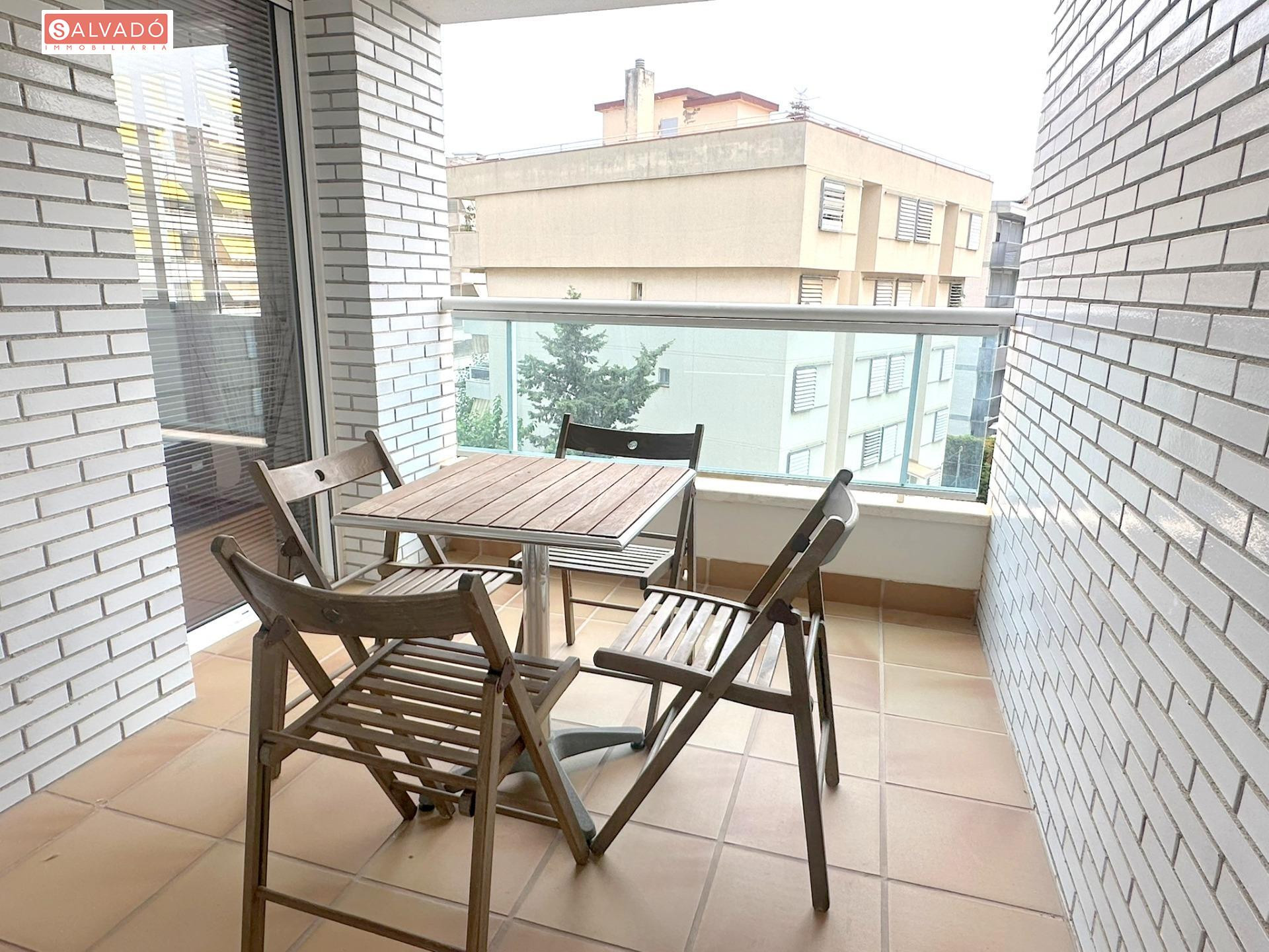 PISO SEMINUEVO CON PISCINA COMUNITARIA EN EL MAS MEL !!! - foto 5