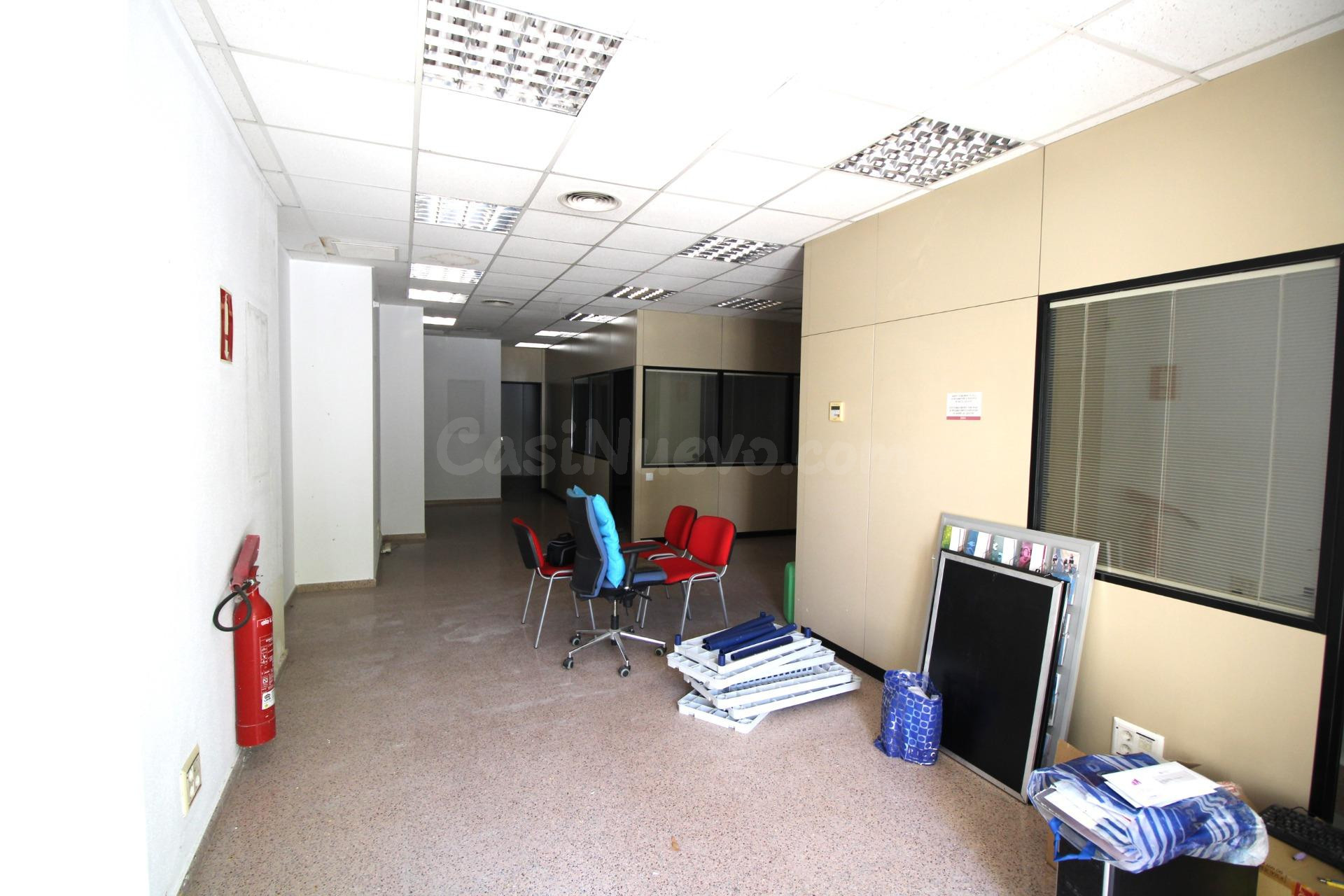 Oportunidad de Inversión: Local Comercial en Alicante - foto 5