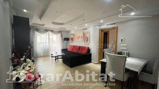 ¡FRENTE AL MAR! ESPECTACULAR REFORMADO EN RESIDENCIAL CON PI - foto 5