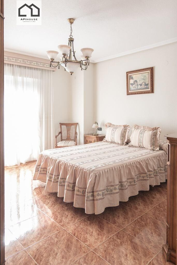CHALET PAREADO TOTALMENTE REFORMADO EN LA MURADA, PRECIO 181 - foto 5