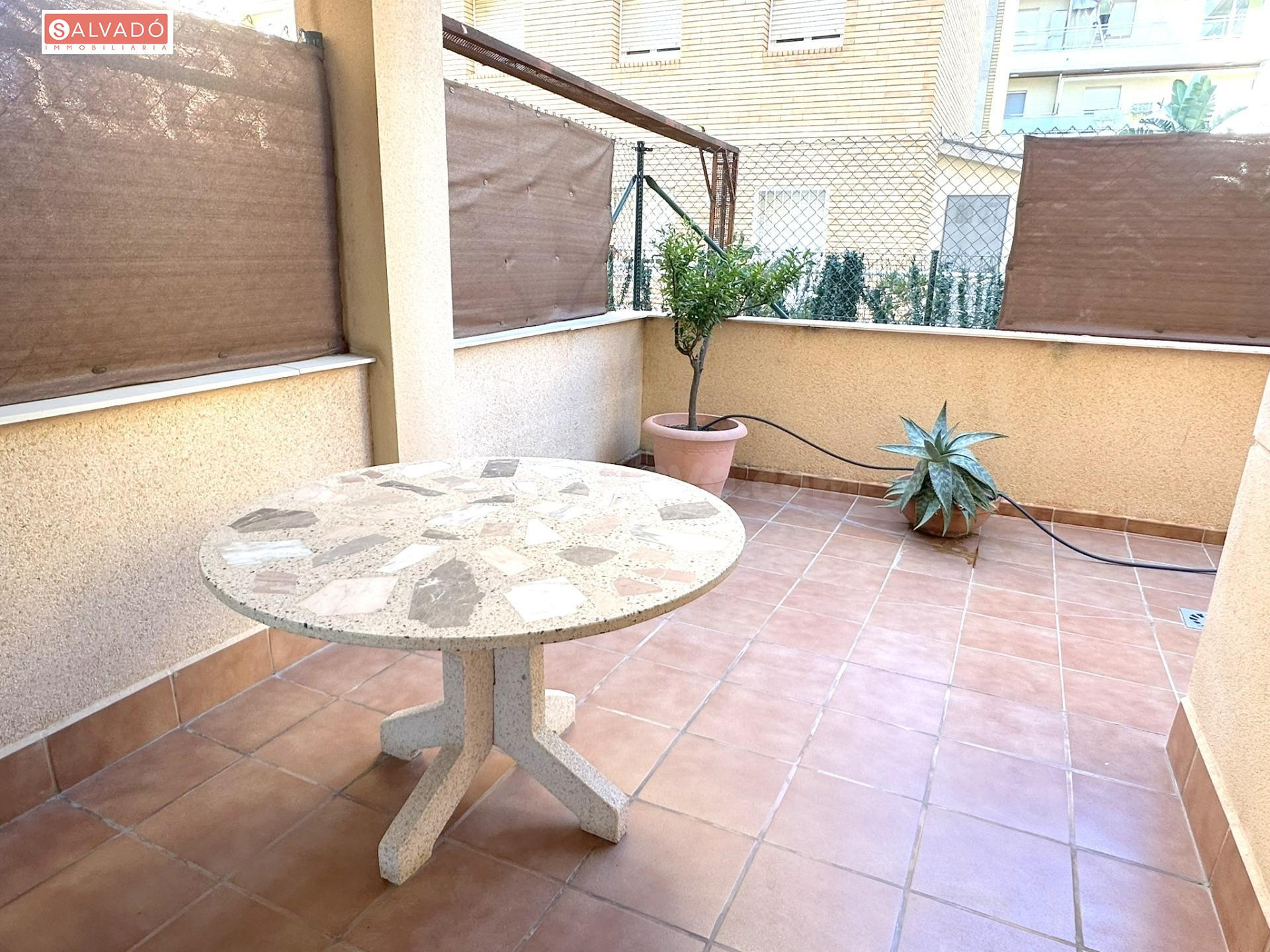 COQUETA PLANTA BAJA CON 100M2 DE TERRAZA !!! - foto 5