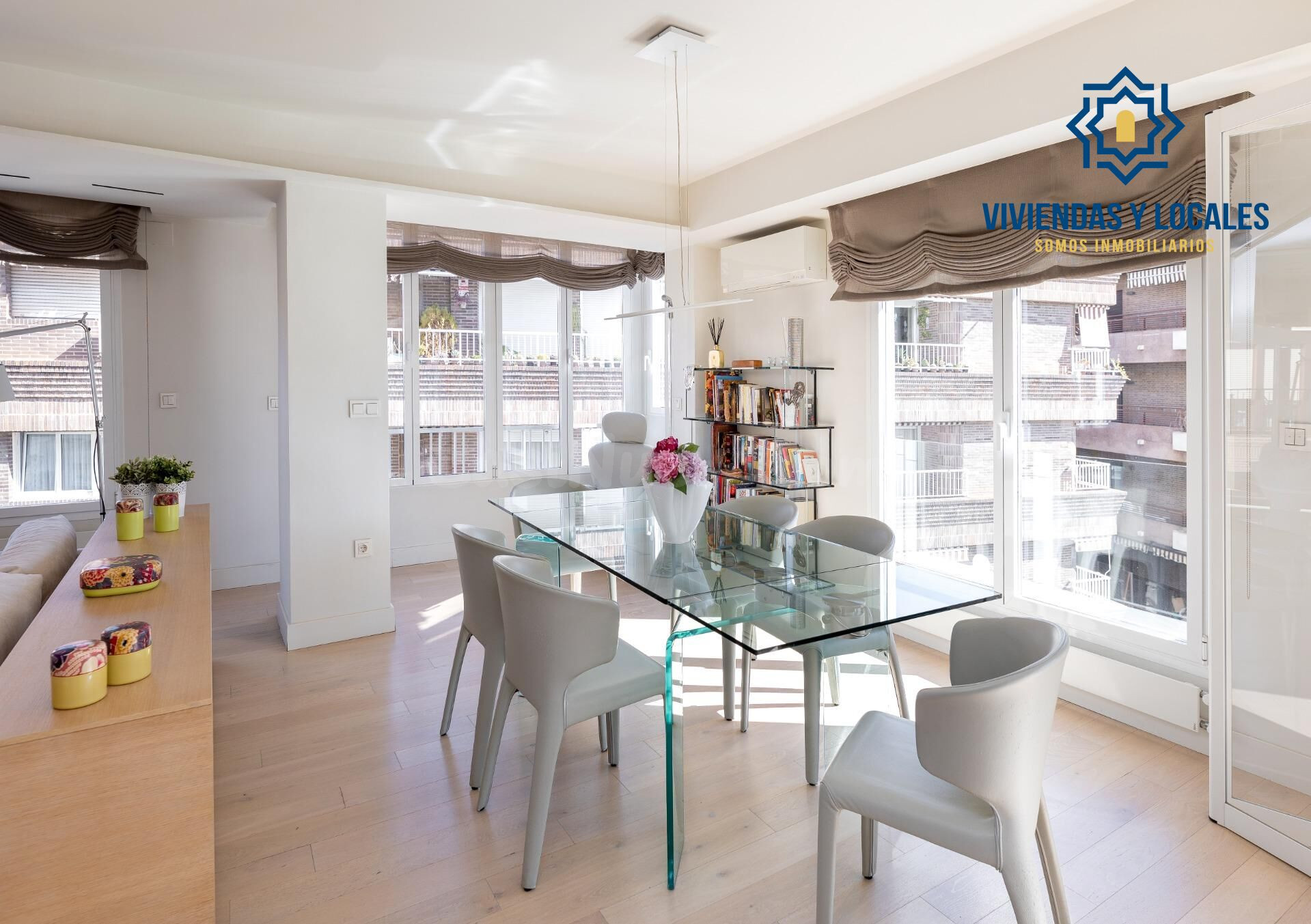 Exclusiva vivienda con vistas al Palacio de los Patos, junto - foto 3