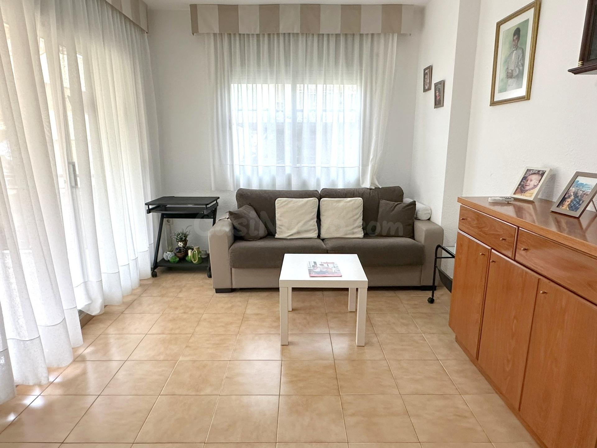 ¡MAGNÍFICO PISO CON PARKING A 200 DE LA PLAYA! - foto 4