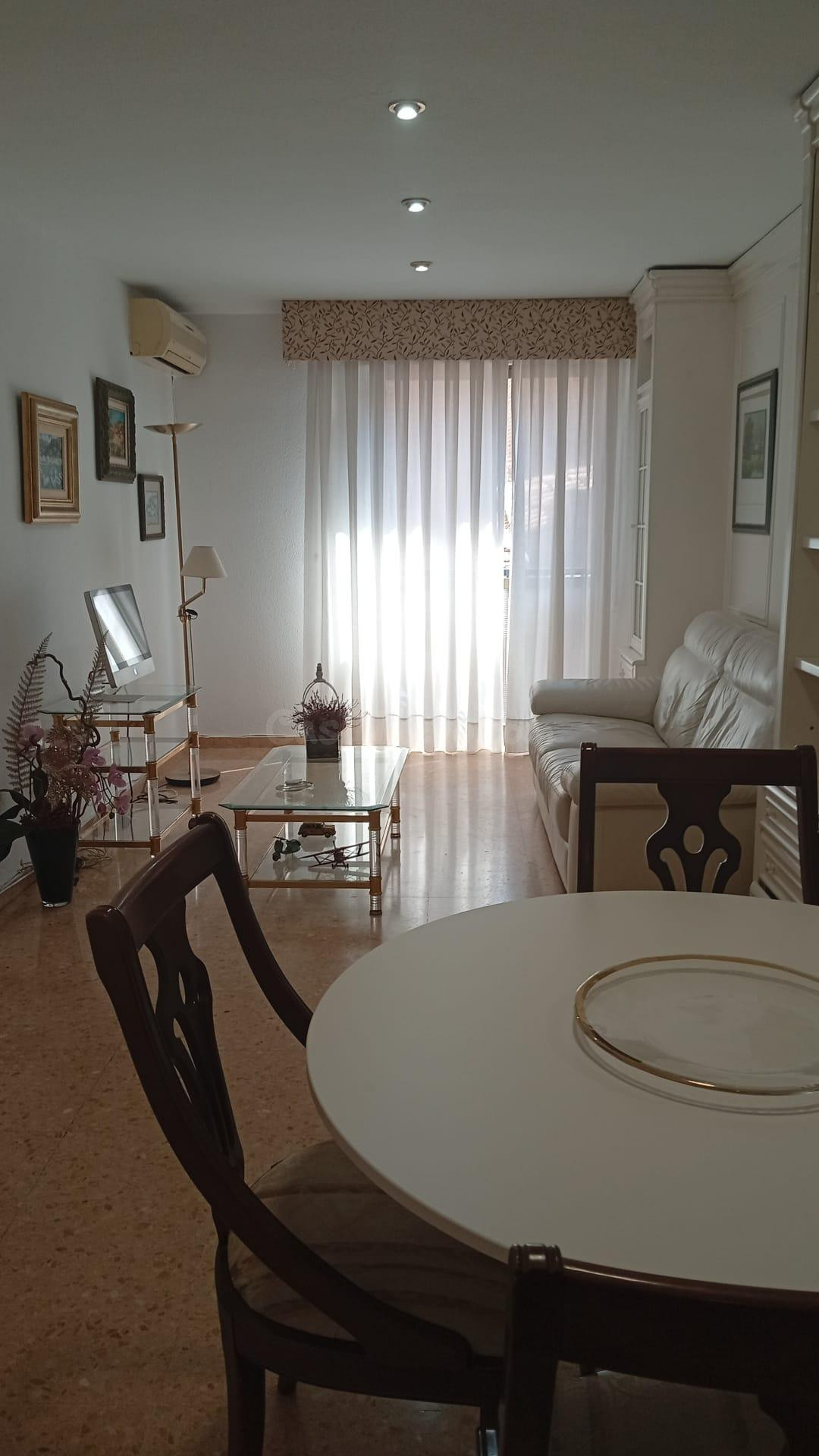 Piso 4 habitaciones 111m² en alquiler - San Nicolás - foto 2