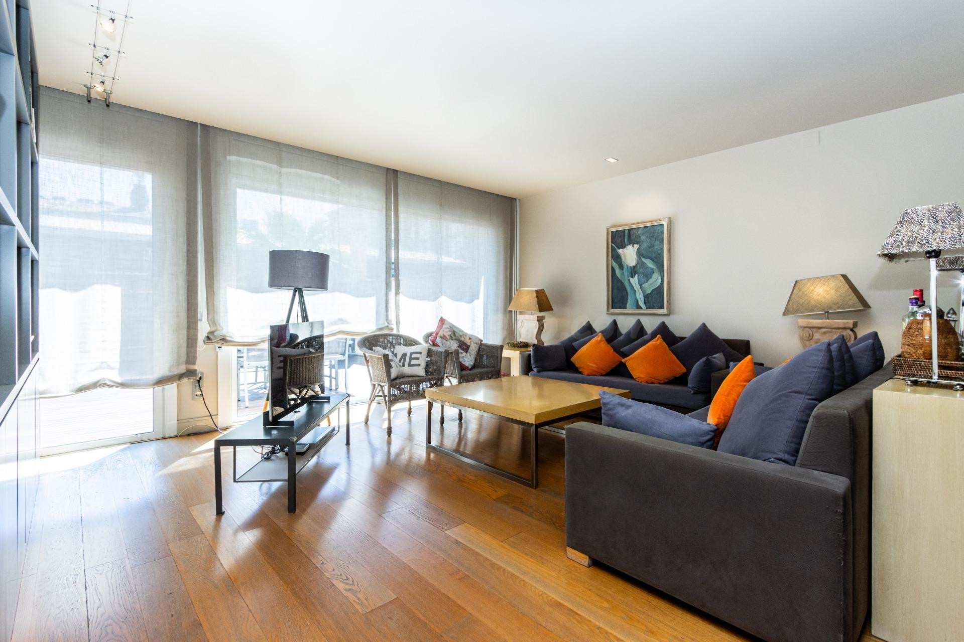 MAGNÍFICA CASA EN VENTA EN EL CENTRO DE SABADELL