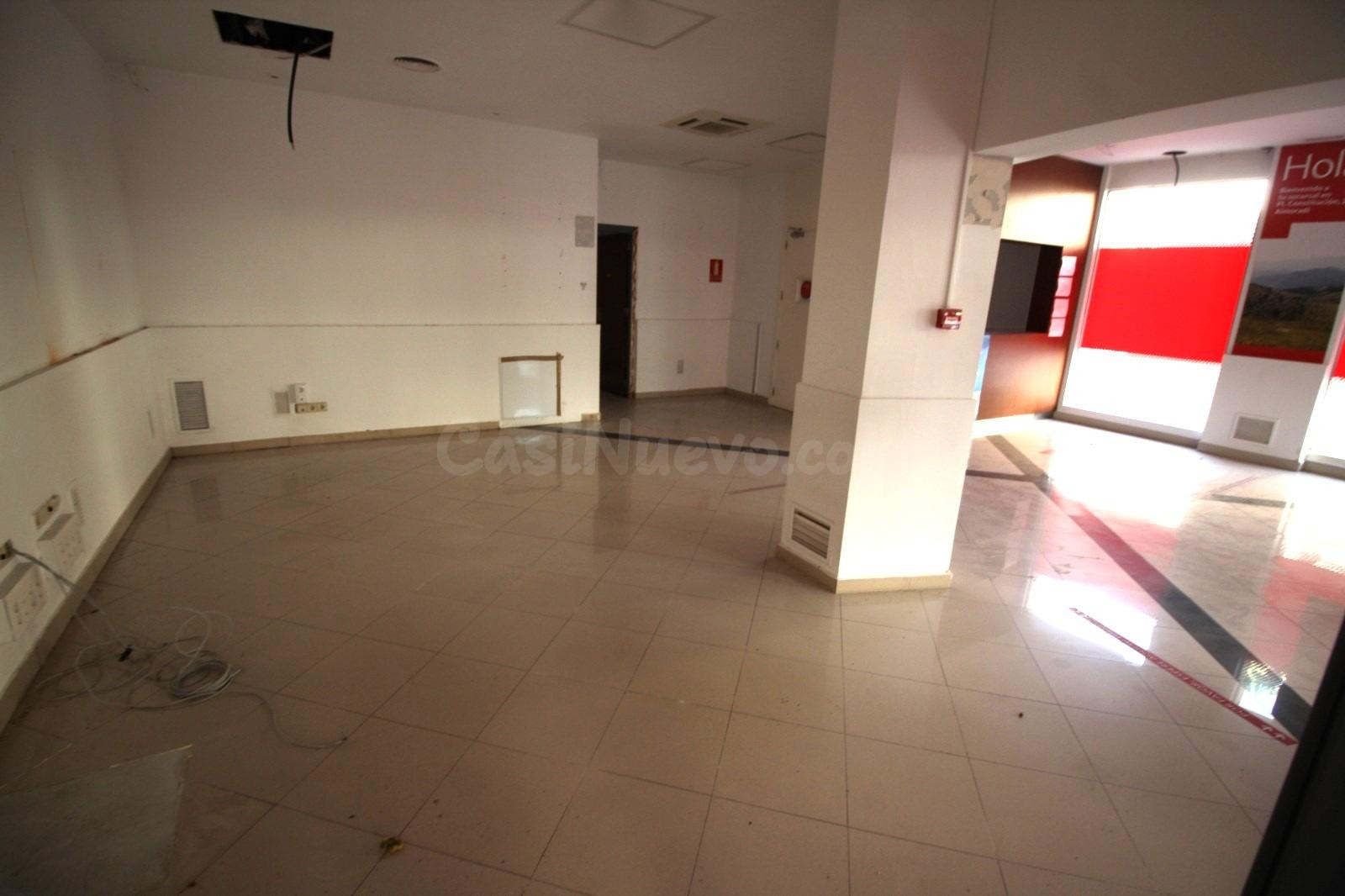 Amplio Local Comercial en Almoradí, Alicante - ¡Impulsa tu N - foto 5