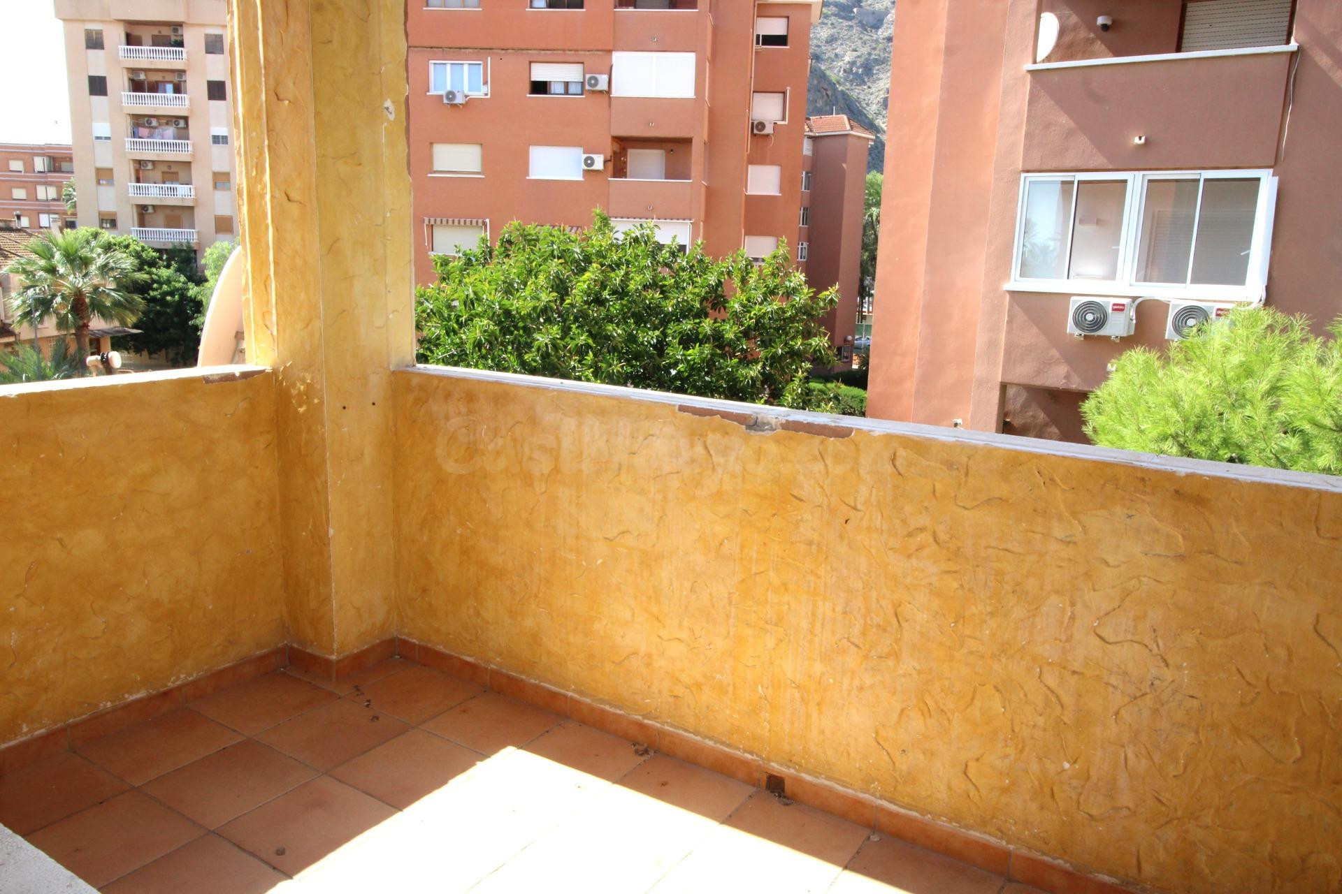 Amplio piso familiar en el corazón de Orihuela, Alicante - foto 2