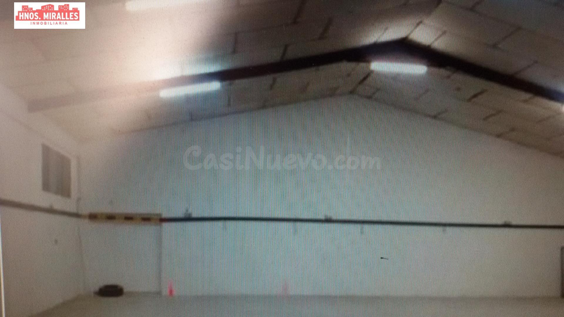 SE VENDE NAVE EN CREVILLENTE CON FACHADA CARRETERA - foto 5