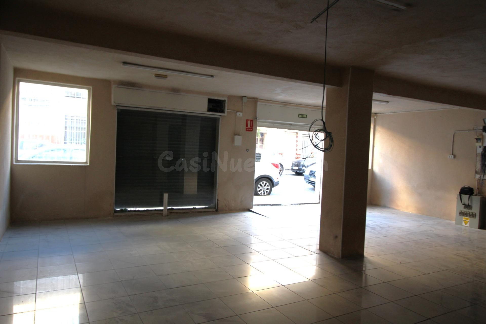 Se vende local en Elche - foto 2