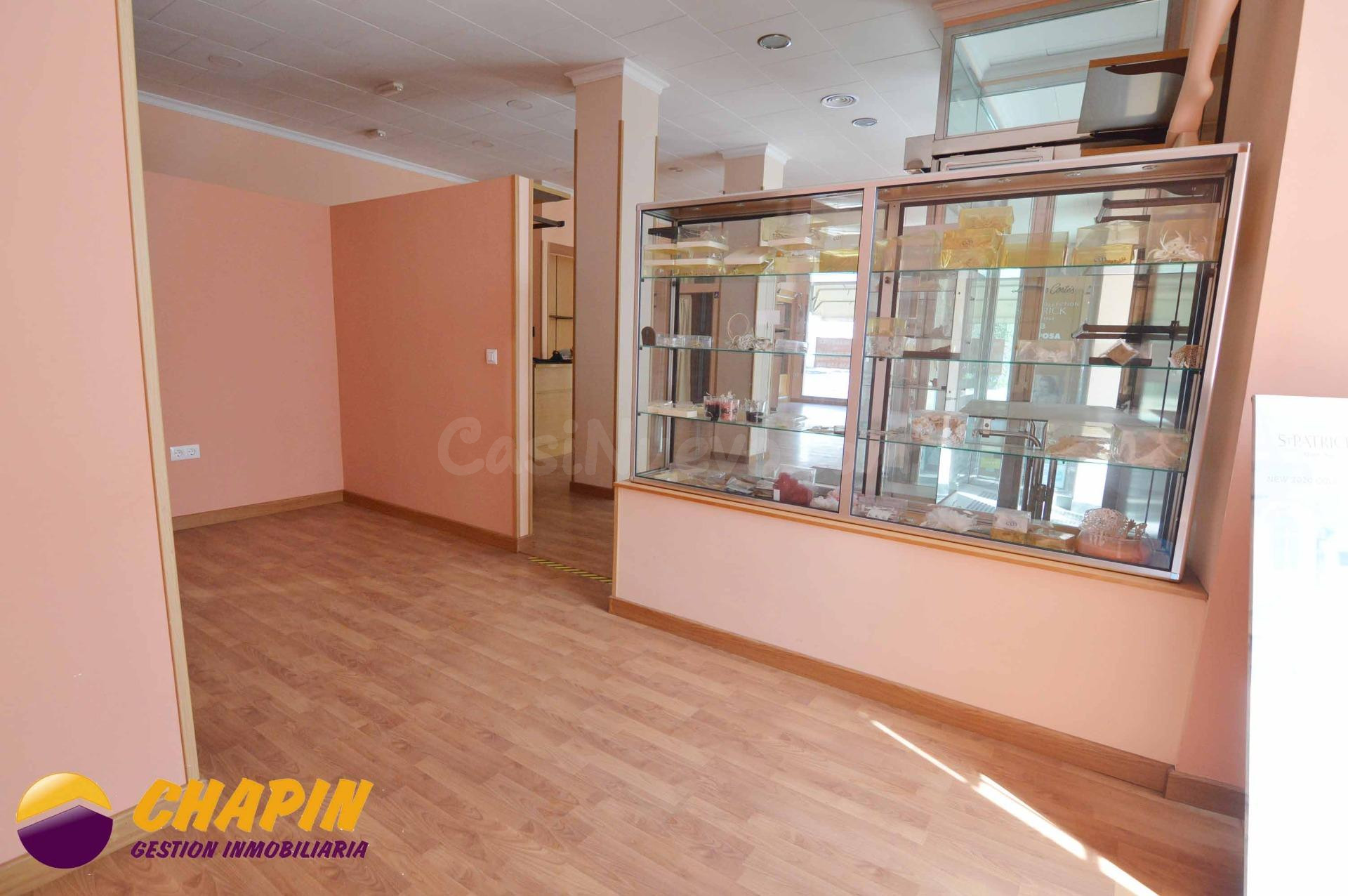 LOCAL COMERCIAL CENTRO PUERTO SANTA MARÍA - foto 3