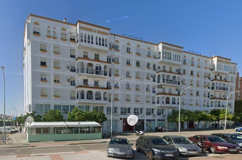 EDIFICIO ANDALUCIA 14.000 € - foto 2
