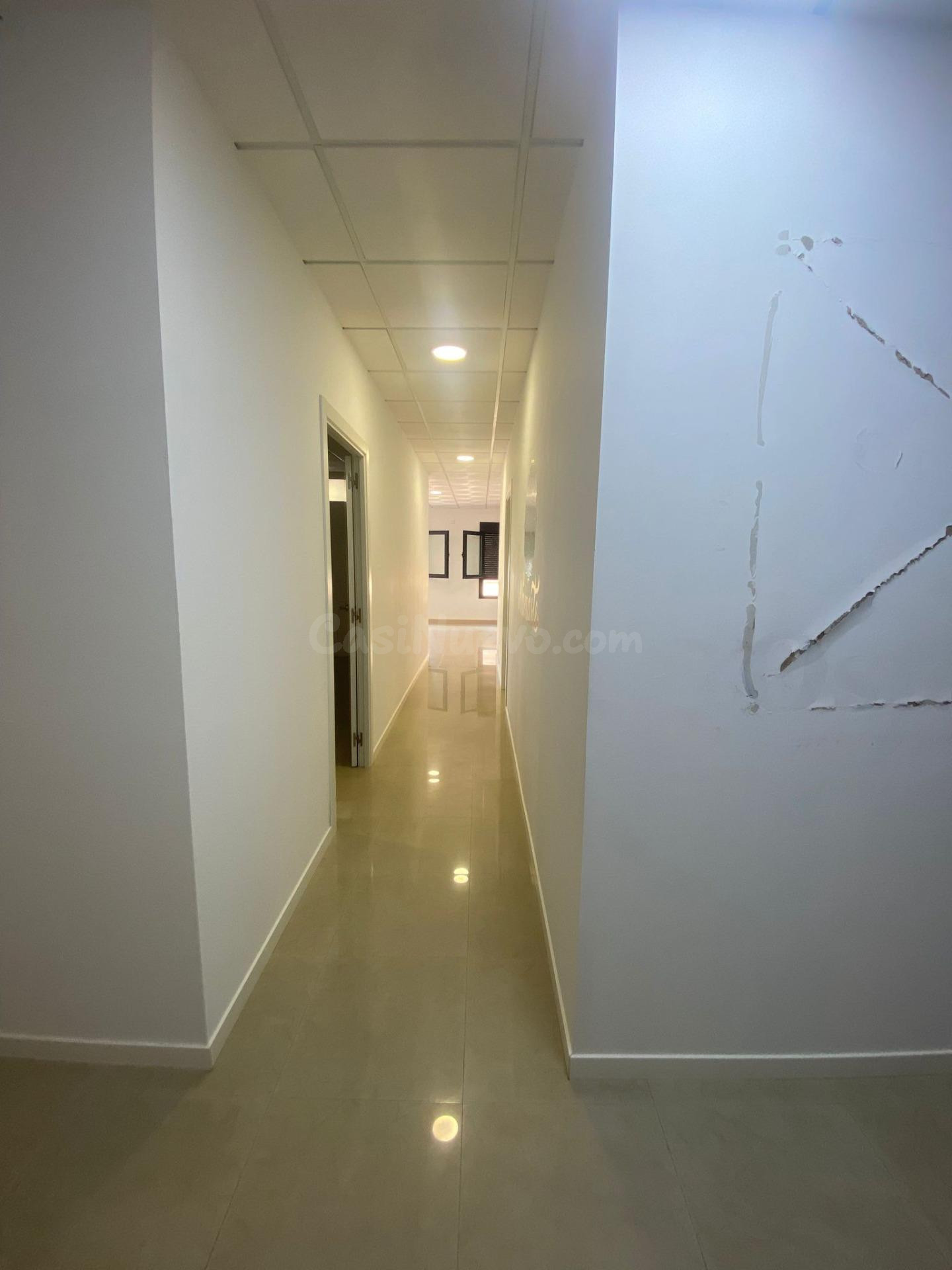 Oficina de nueva construcción en venta - foto 2