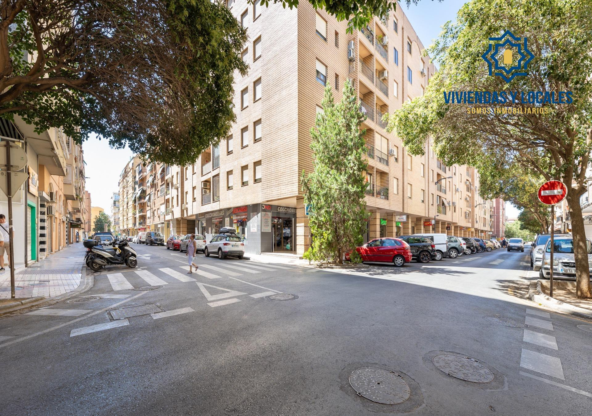 COCHERA + TRASTERO EN CALLE PINTOR ZULOAGA