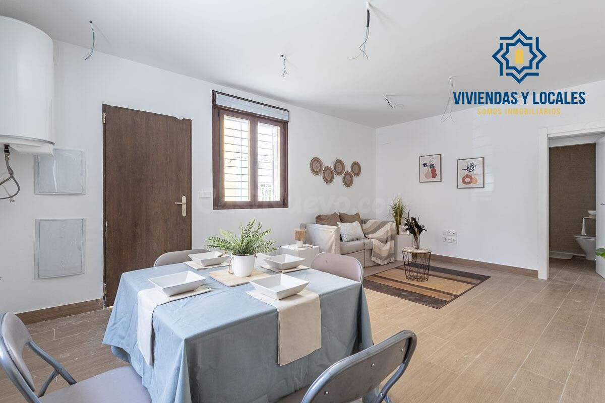 Vivienda totalmente reformada en el corazón de Santa Fe. - foto 2