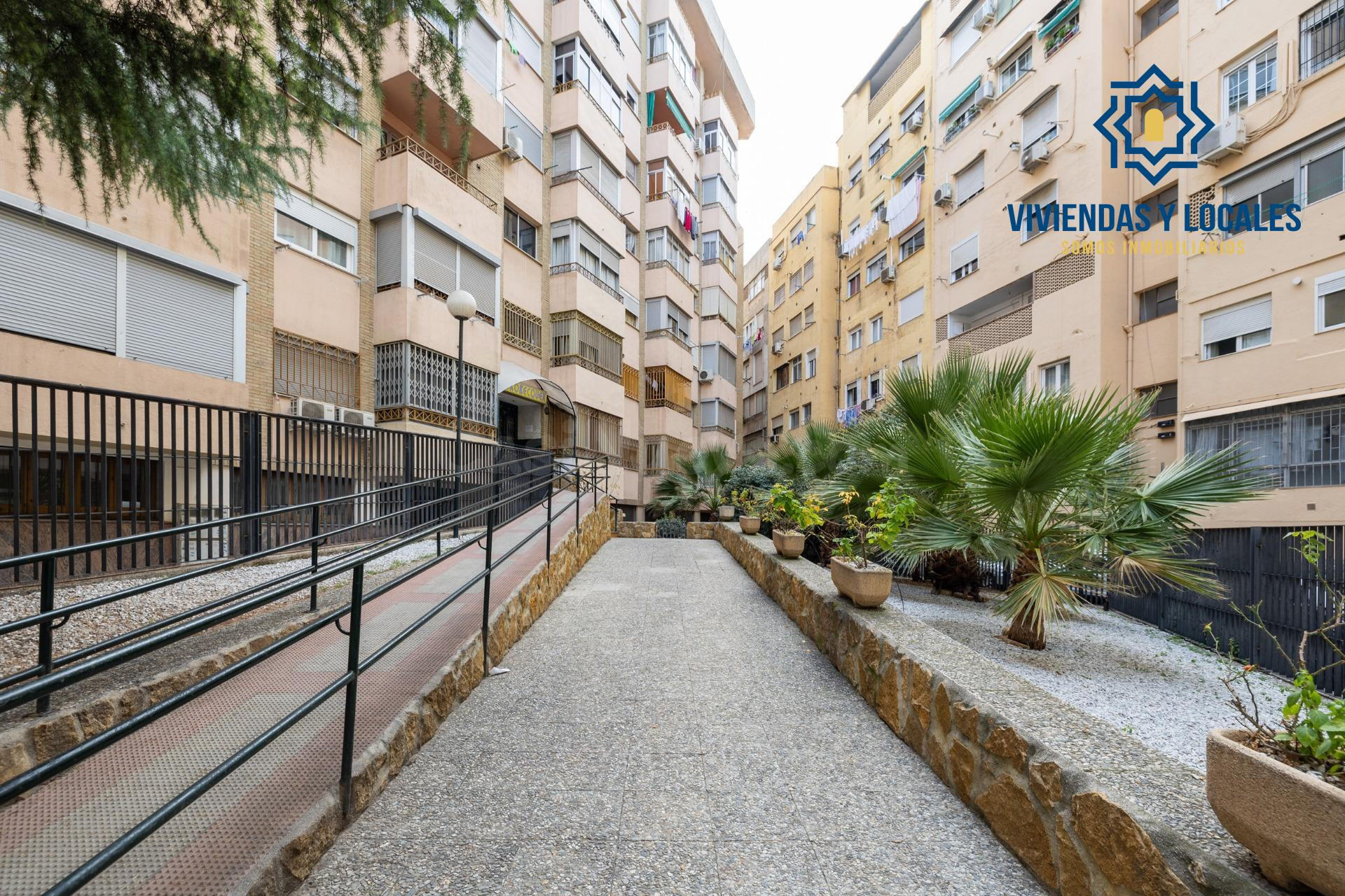 PISO DE 1 DORMITORIO CON TERRAZA Y EXCELENTE UBICACIÓN JUNTO - foto 2