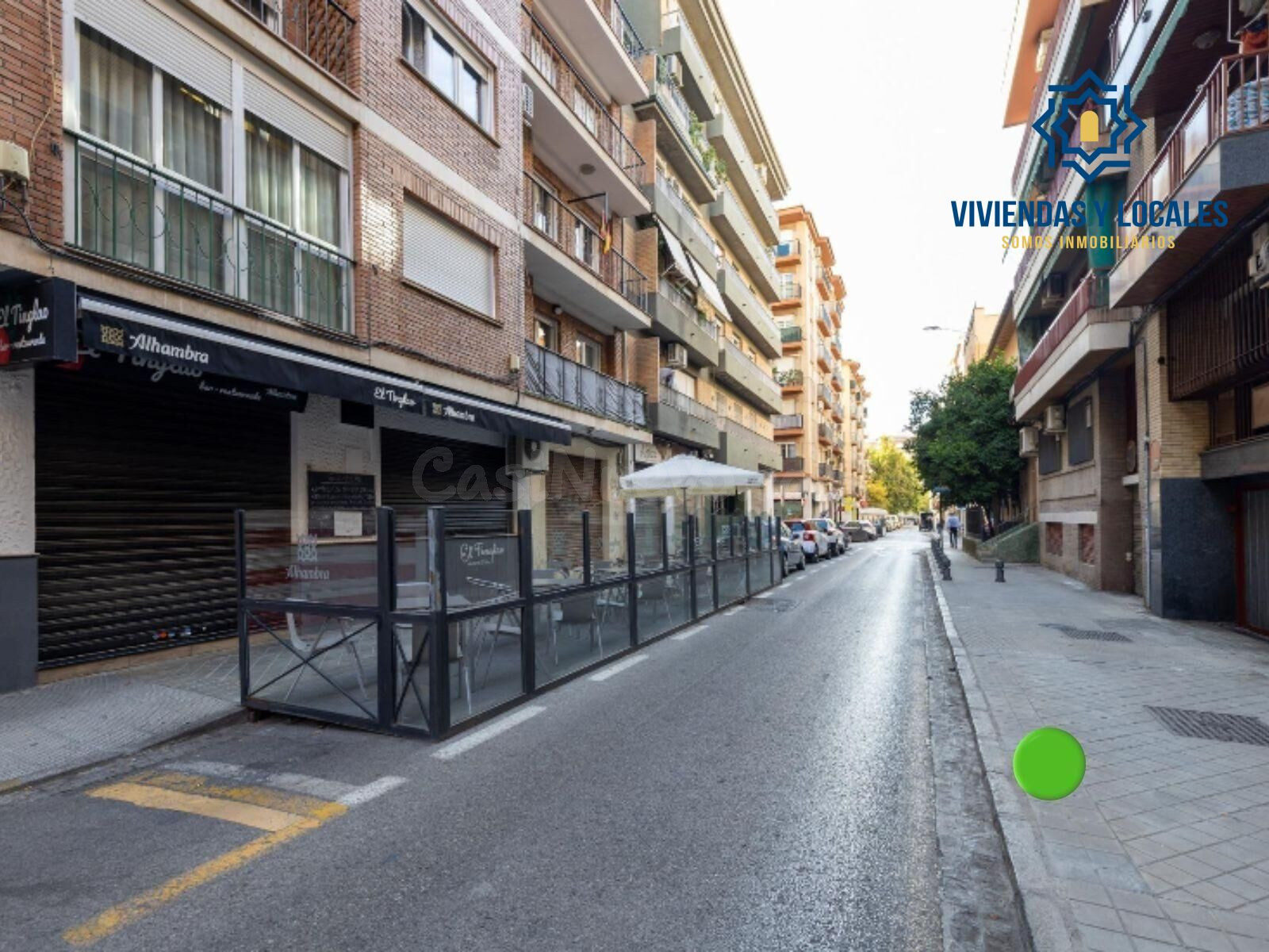 Local comercial de 150 m2 entre Camino de Ronda y Alhamar – doble acceso