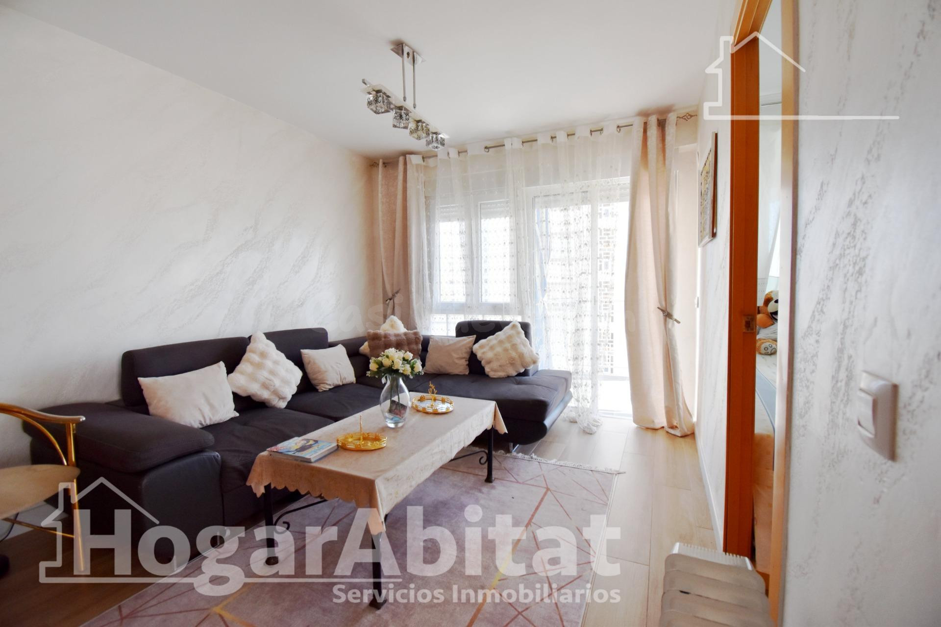 TODO EXTERIOR Y REFORMADO CON TERRAZA Y CON VISTAS AL MAR - foto 5