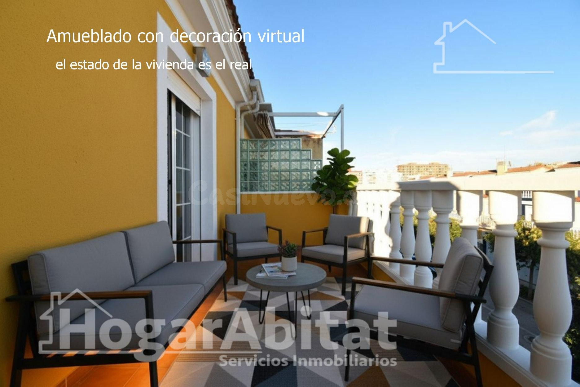 ADOSADO CON 3 TERRAZAS, BALCÓN, PISCINA Y GARAJE - foto 5