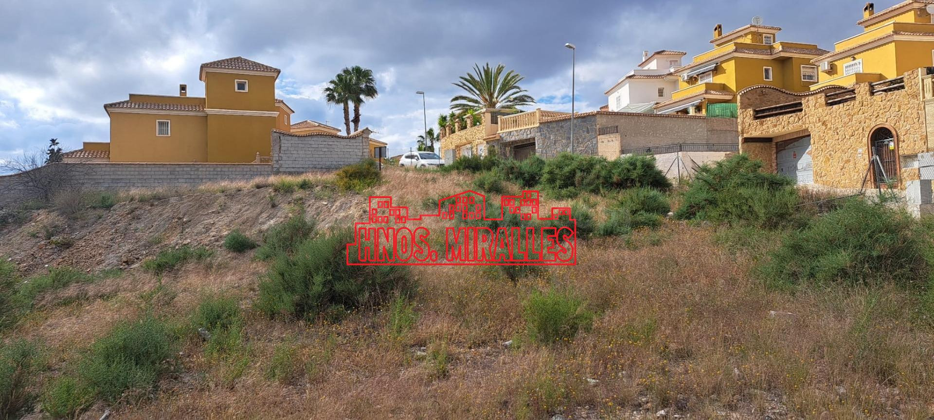 SE VENDE PARCELA EN MONTESOL