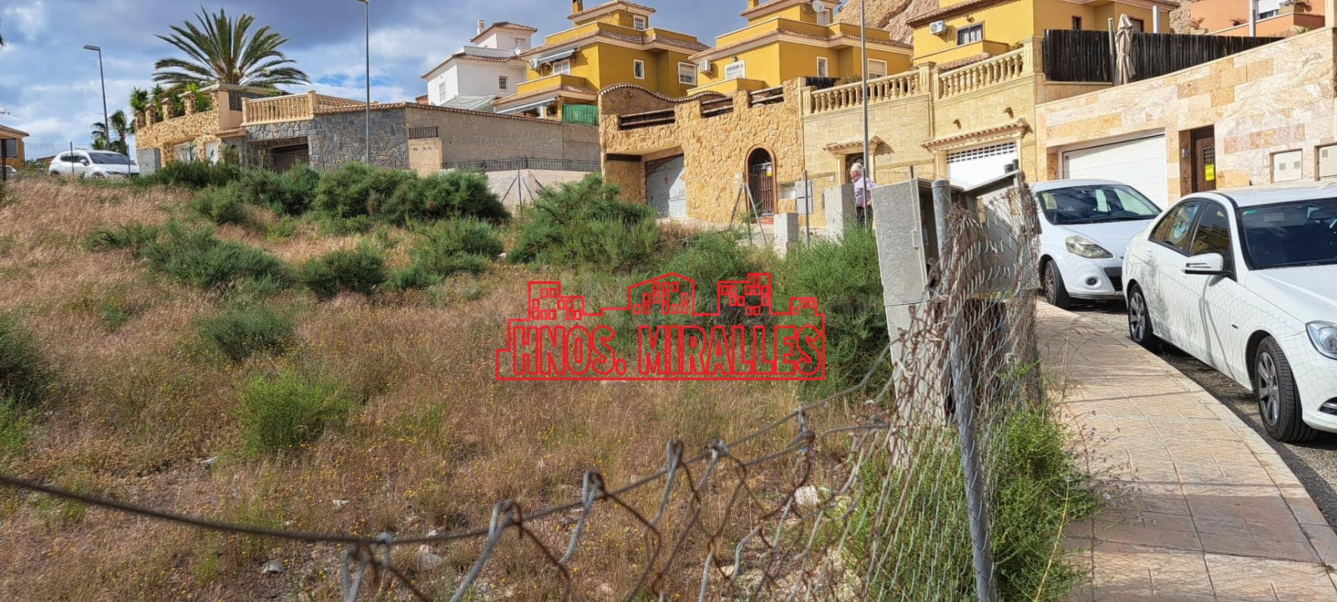 SE VENDE PARCELA EN MONTESOL - foto 2