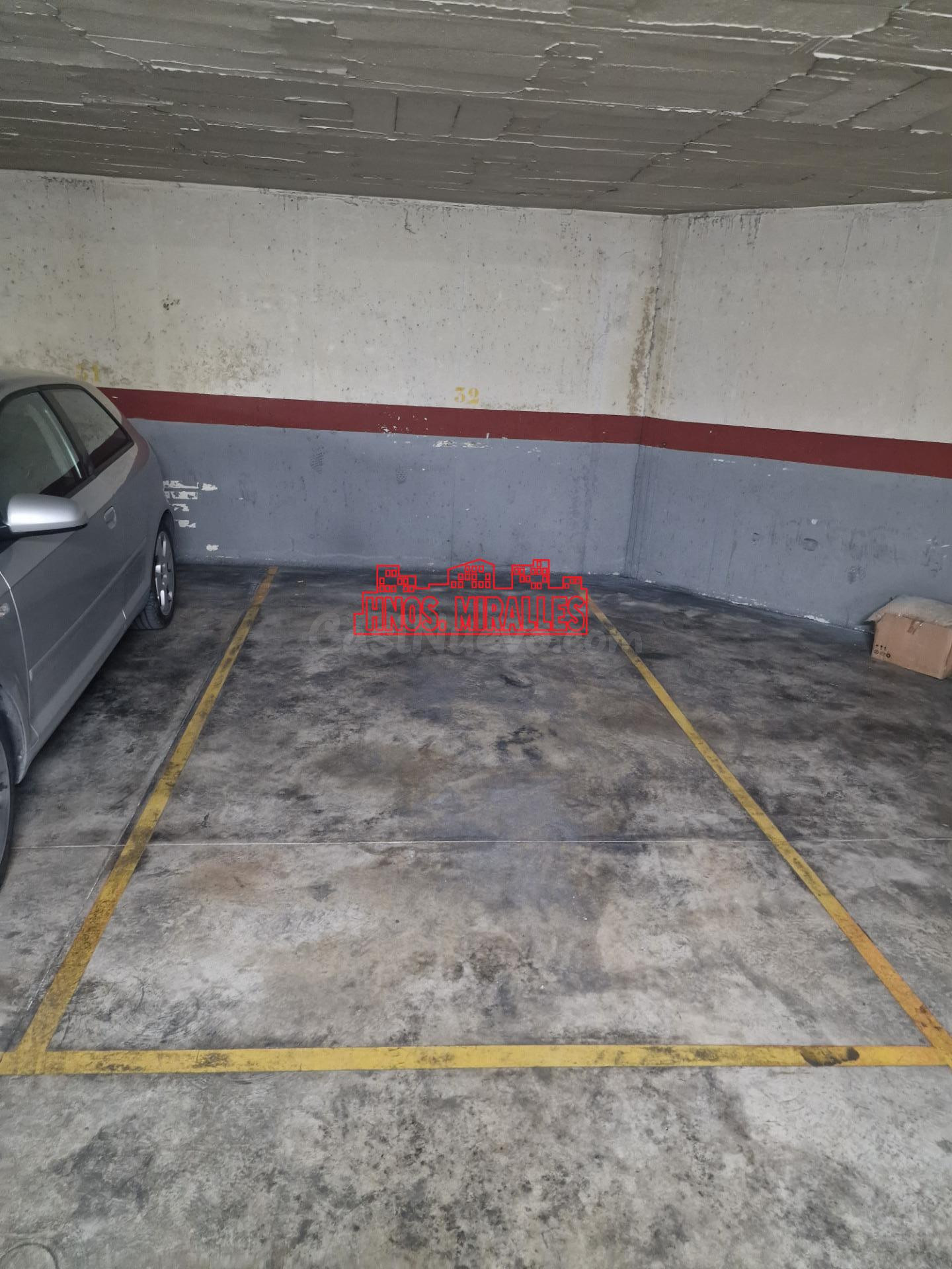 VARIAS PLAZAS DE GARAJES DISPONIBLES MUY BIEN UBICADAS CON S - foto 5