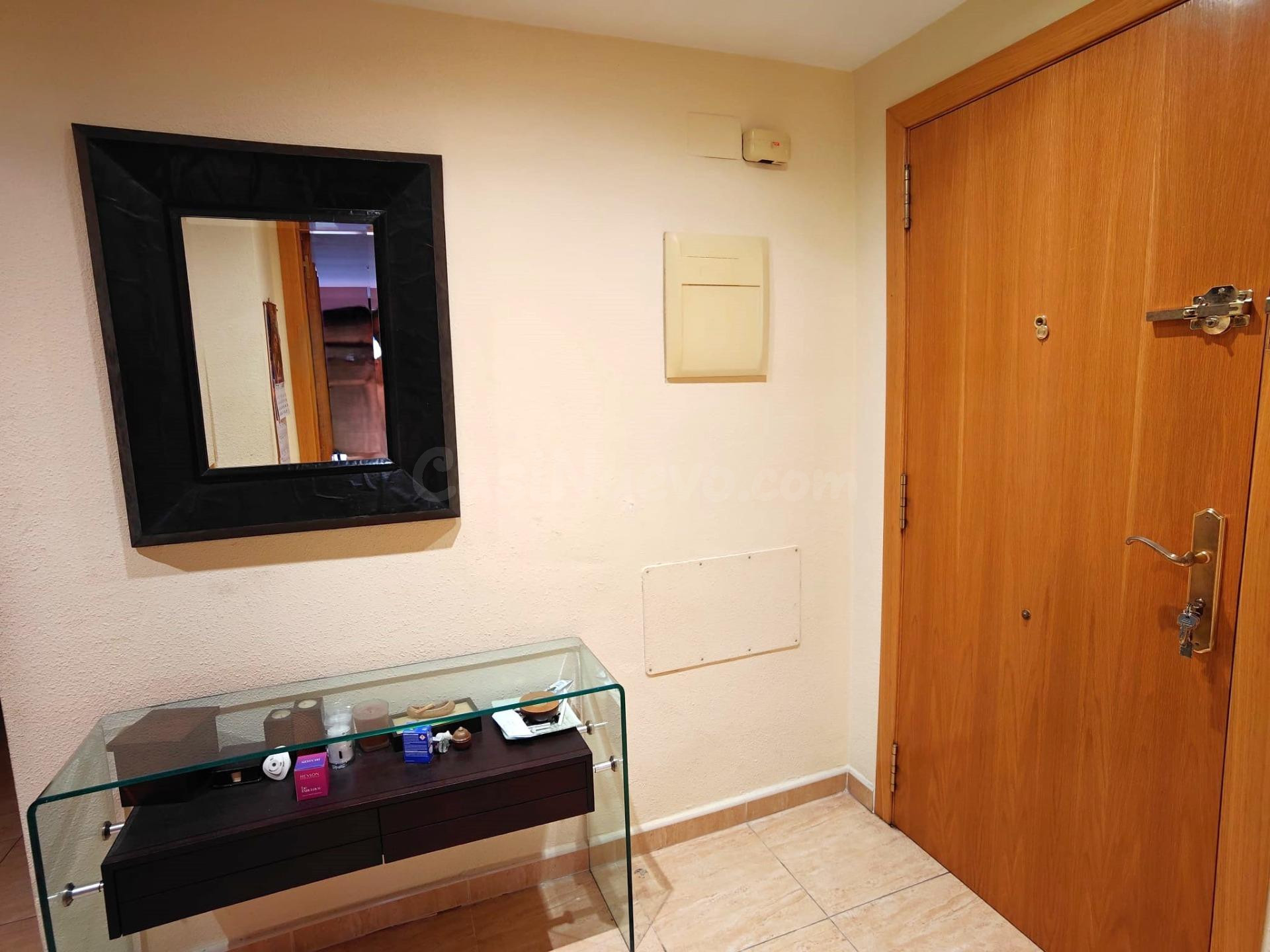 Fantástico piso con urbanización zona Pau I con garaje y tra - foto 2