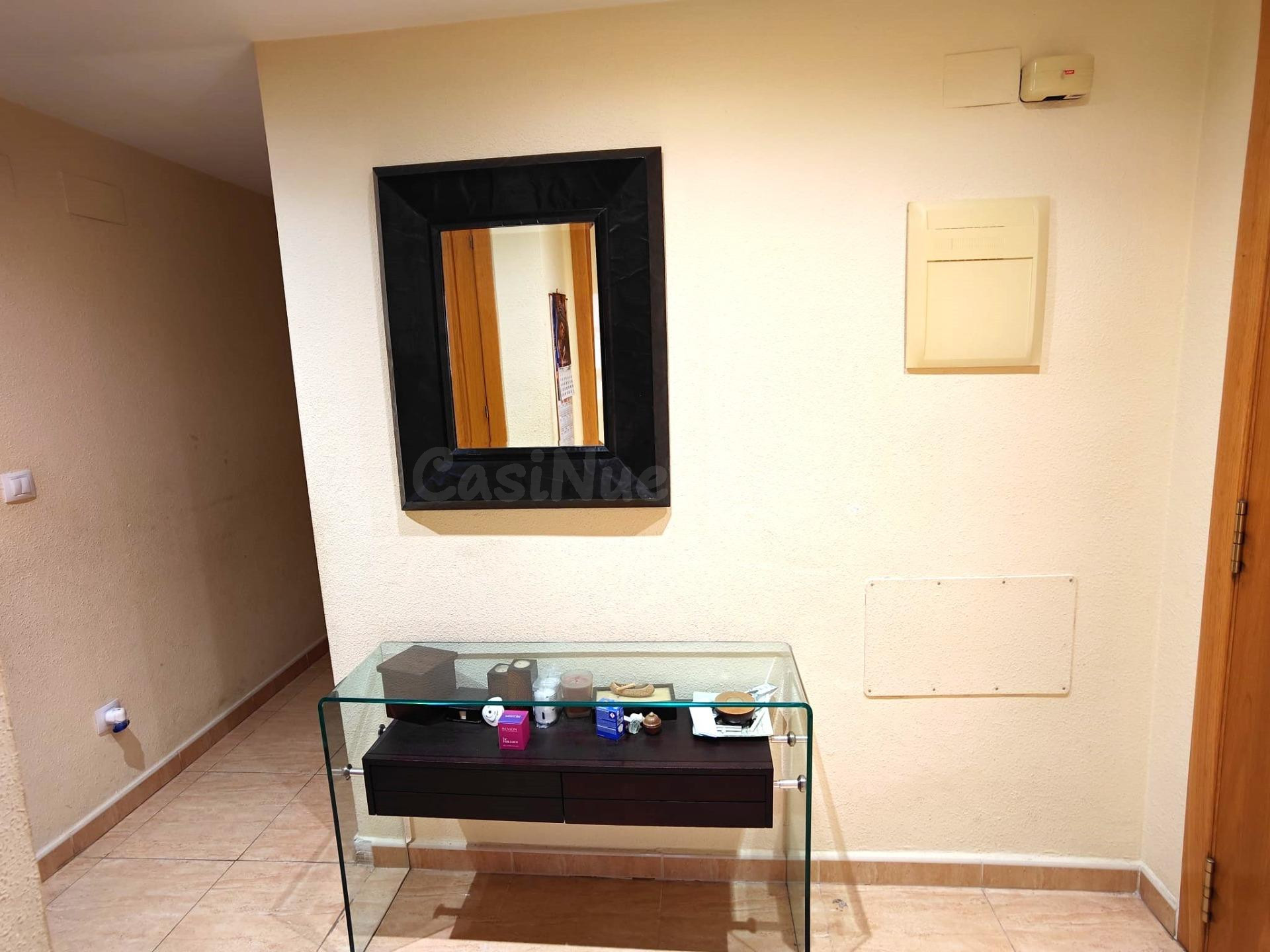 Fantástico piso con urbanización zona Pau I con garaje y tra - foto 3