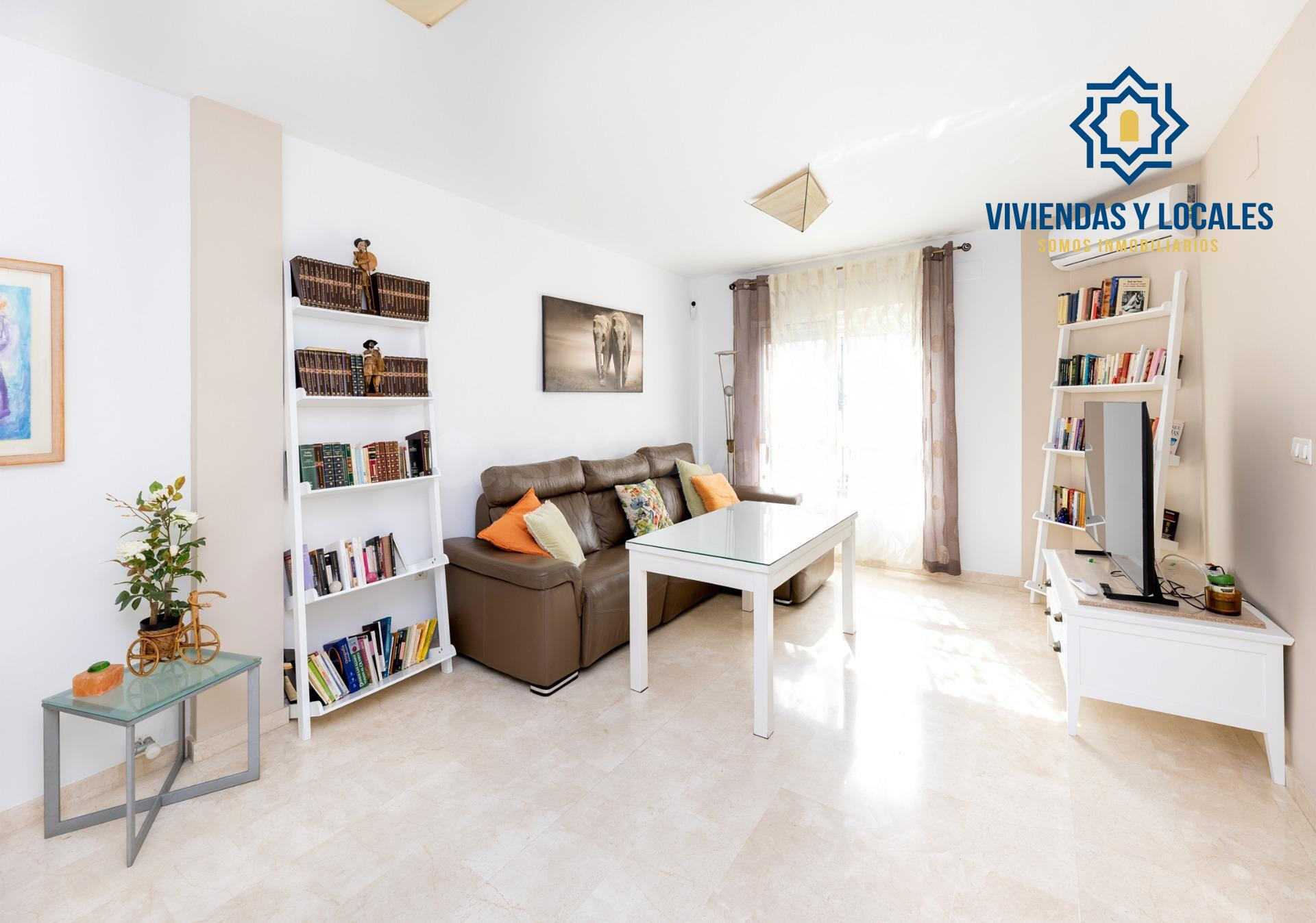Vivienda unifamiliar reformada en Alhendín - foto 3