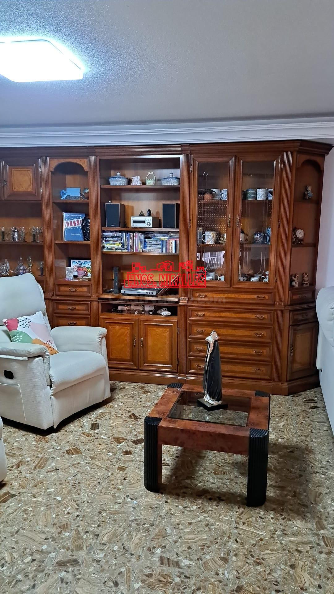 ¡¡ INTERESANTE PISO GRANDE PARA FAMILIAS NUMEROSAS Y LISTO P - foto 2