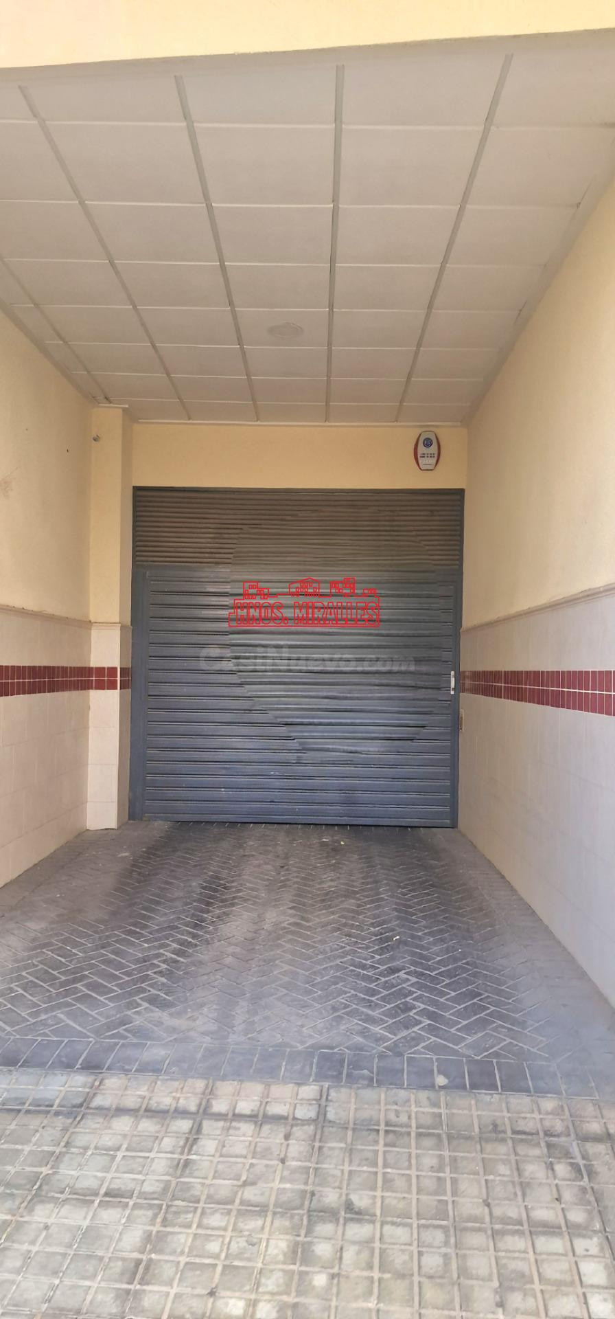 ¡¡INTERESANTE PLAZA DE GARAJE CON FACIL ACCESO, A MUY BUEN P - foto 5