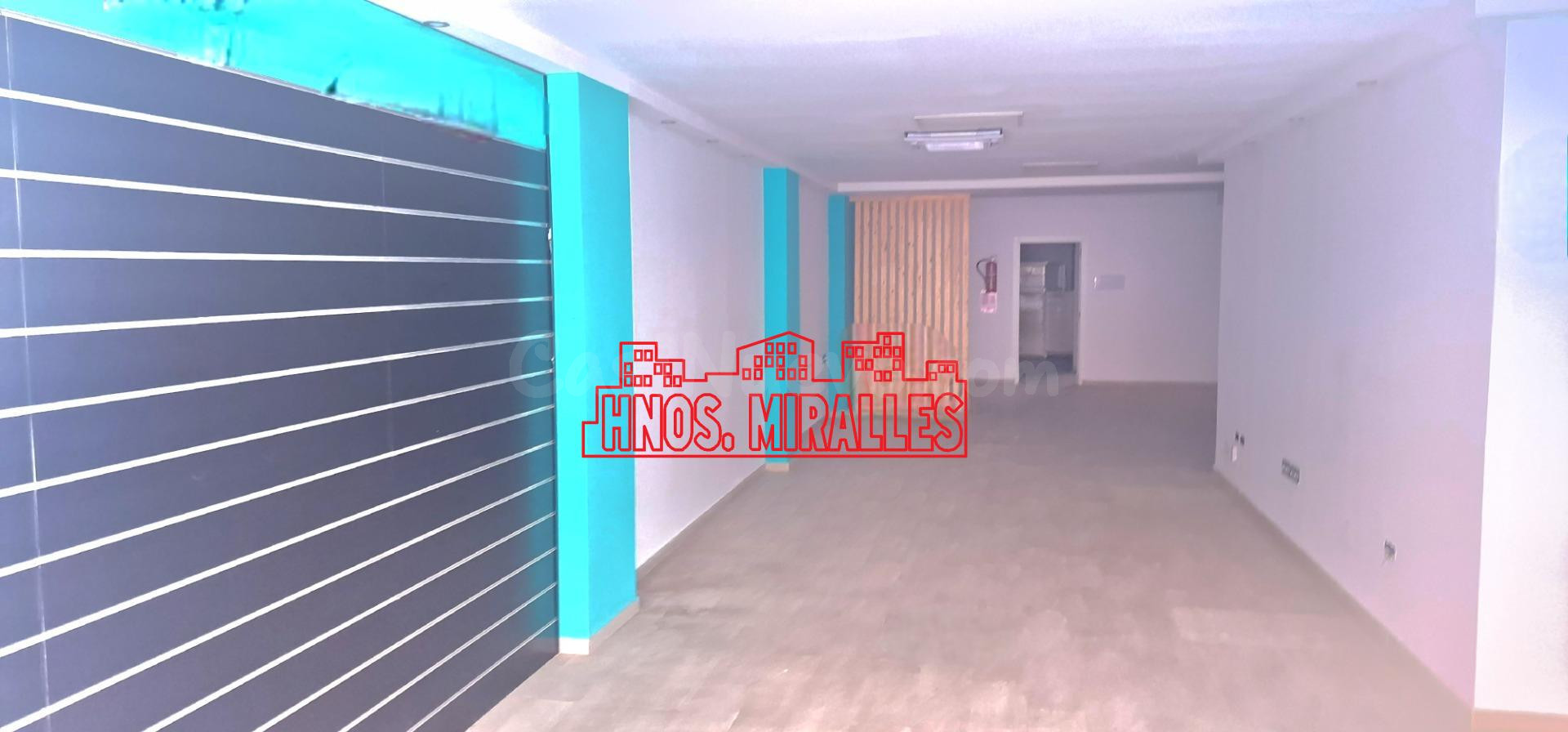 ¡¡ SI BUSCAS UN LOCAL MUY CONCURRIDO PARA TU NEGOCIO !! YA M