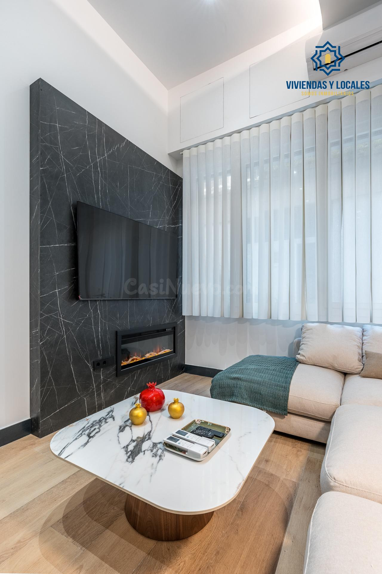 PRECIOSO APARTAMENTO DE UN DORMITORIO DE LUJO EN URBANIZACIO - foto 3