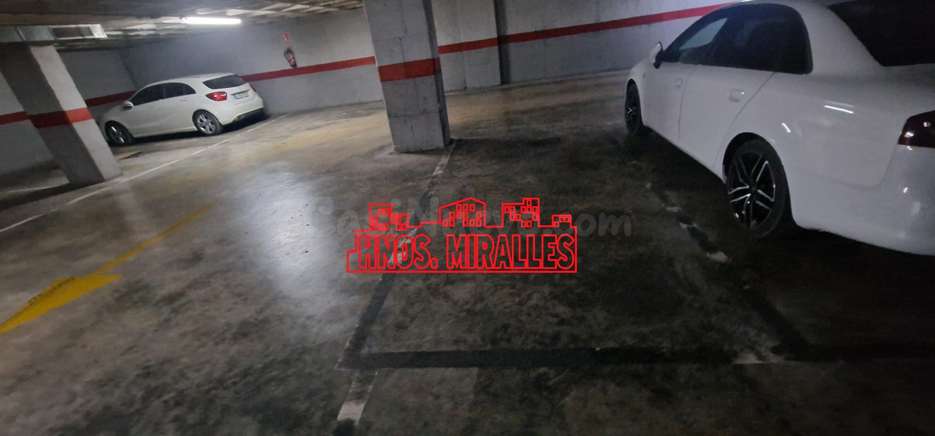 PLAZA DE GARAJE INTERESANTE PARA CUALQUIER TIPO DE COCHE