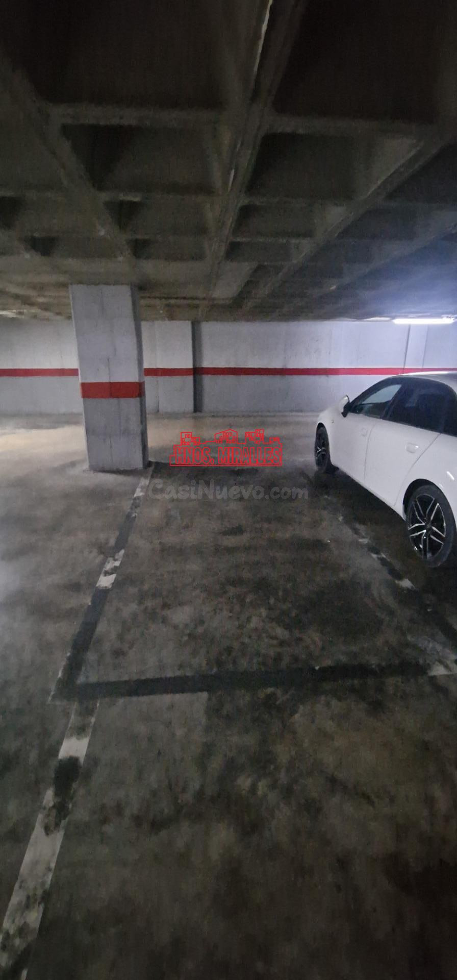 PLAZA DE GARAJE INTERESANTE PARA CUALQUIER TIPO DE COCHE - foto 2