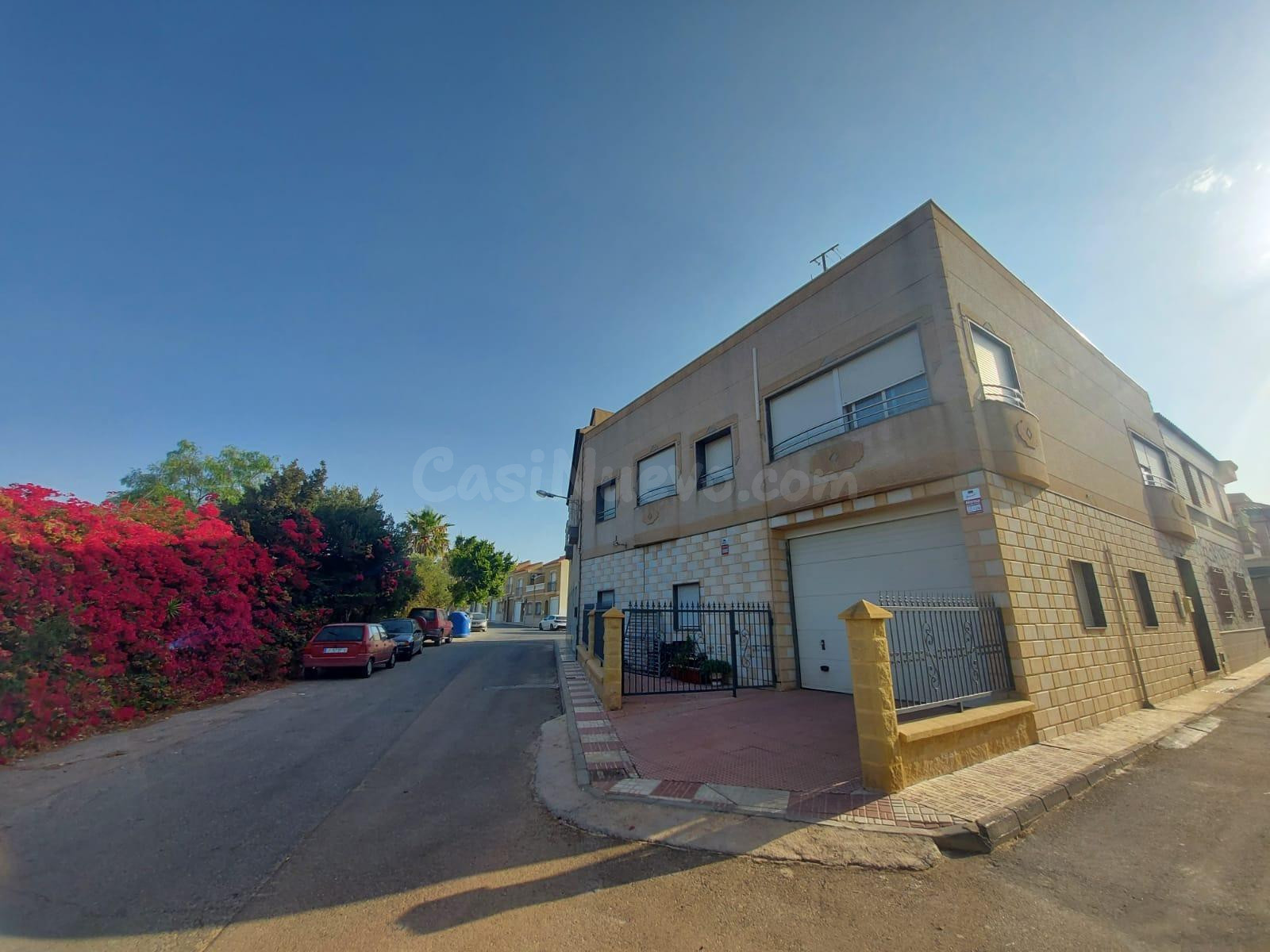 Casa en venta en La Curva de Adra - foto 2