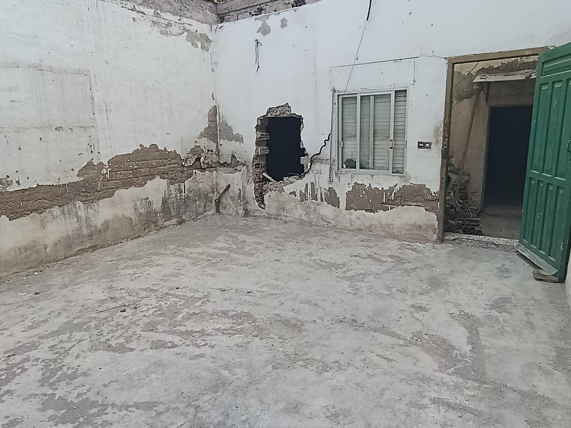 PLANTA BAJA PARA REHABILITAR A TU GUSTO !!! - foto 3