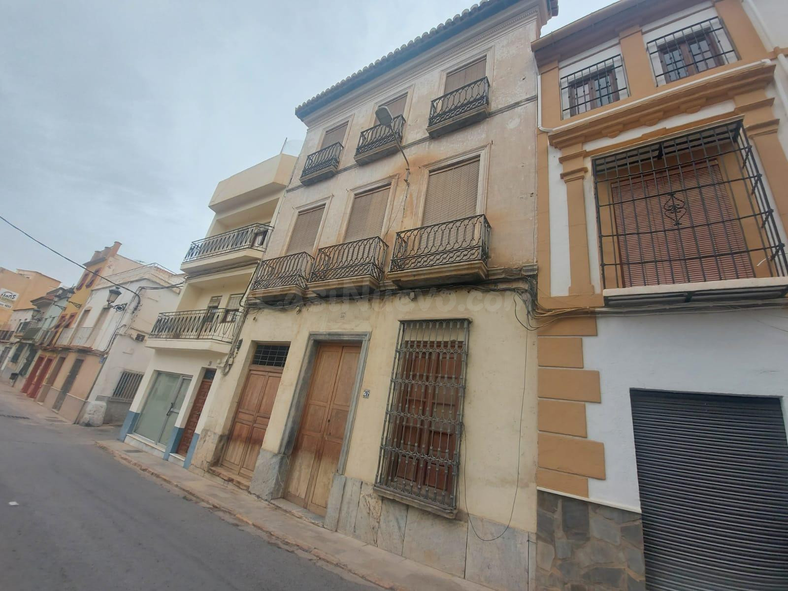 Casa antigua reformada en el centro de Berja