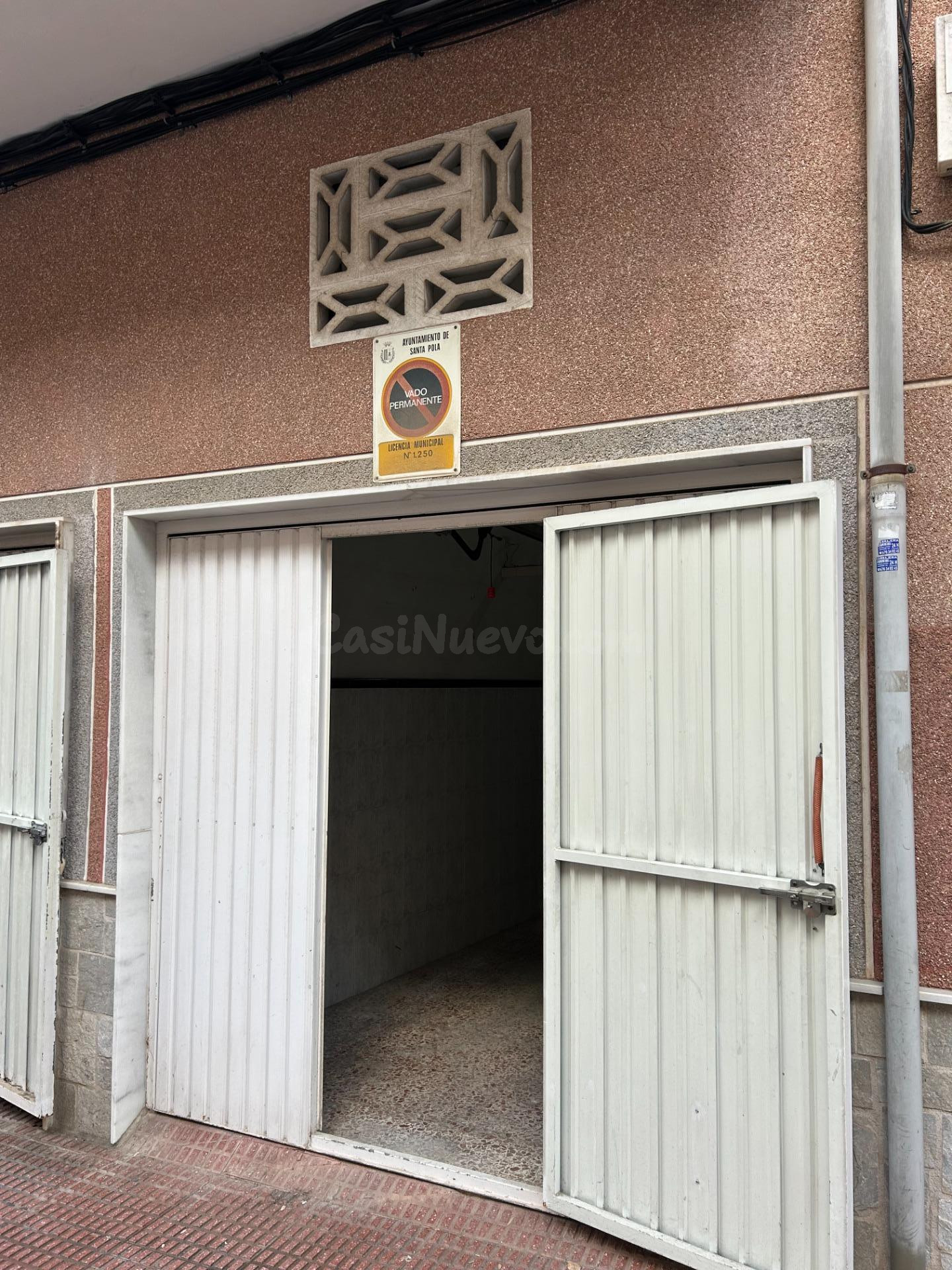 2 locales en venta con VADO - foto 3