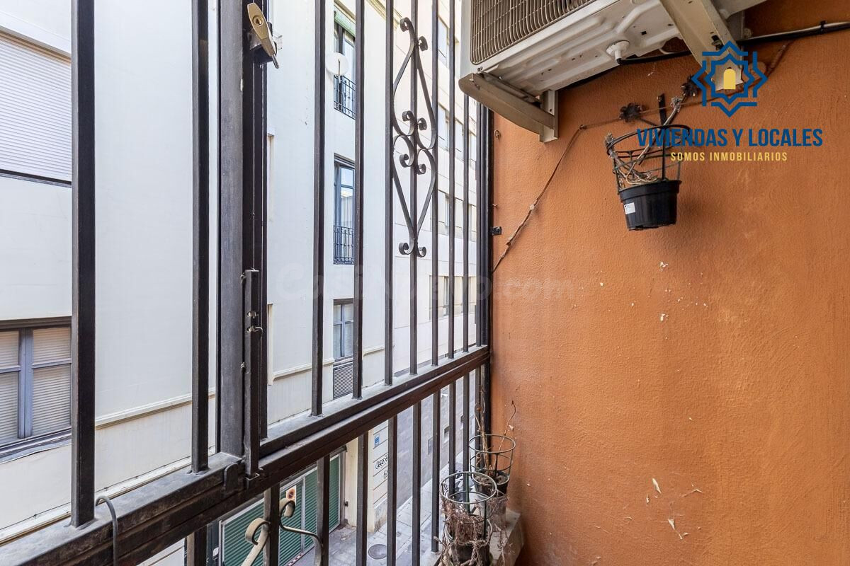 PISO JUNTO A GRAN VÍA - foto 4