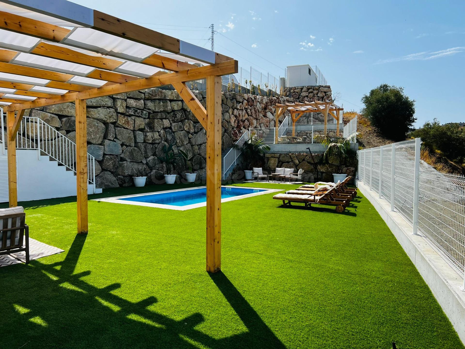 Chalets de obra nueva Residencial La Alzambra de la Viñuela - foto 2