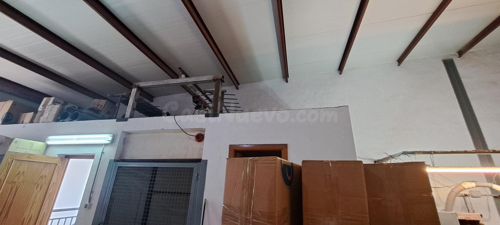 SE ALQUILA LOCAL, NAVE EN POLIGONO INDUSTRIAL TORRELLANO (AL - foto 4